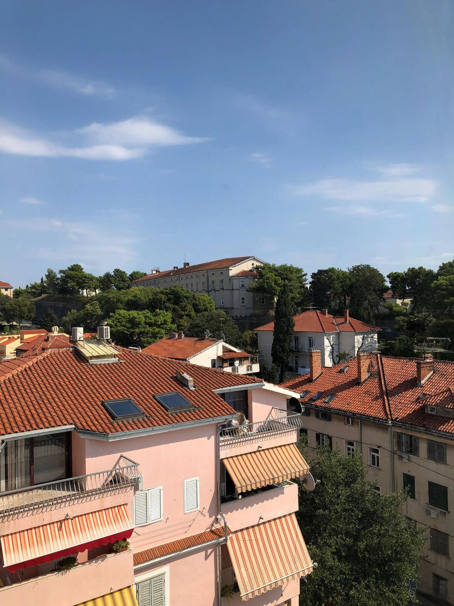 Apartment Buble view 3