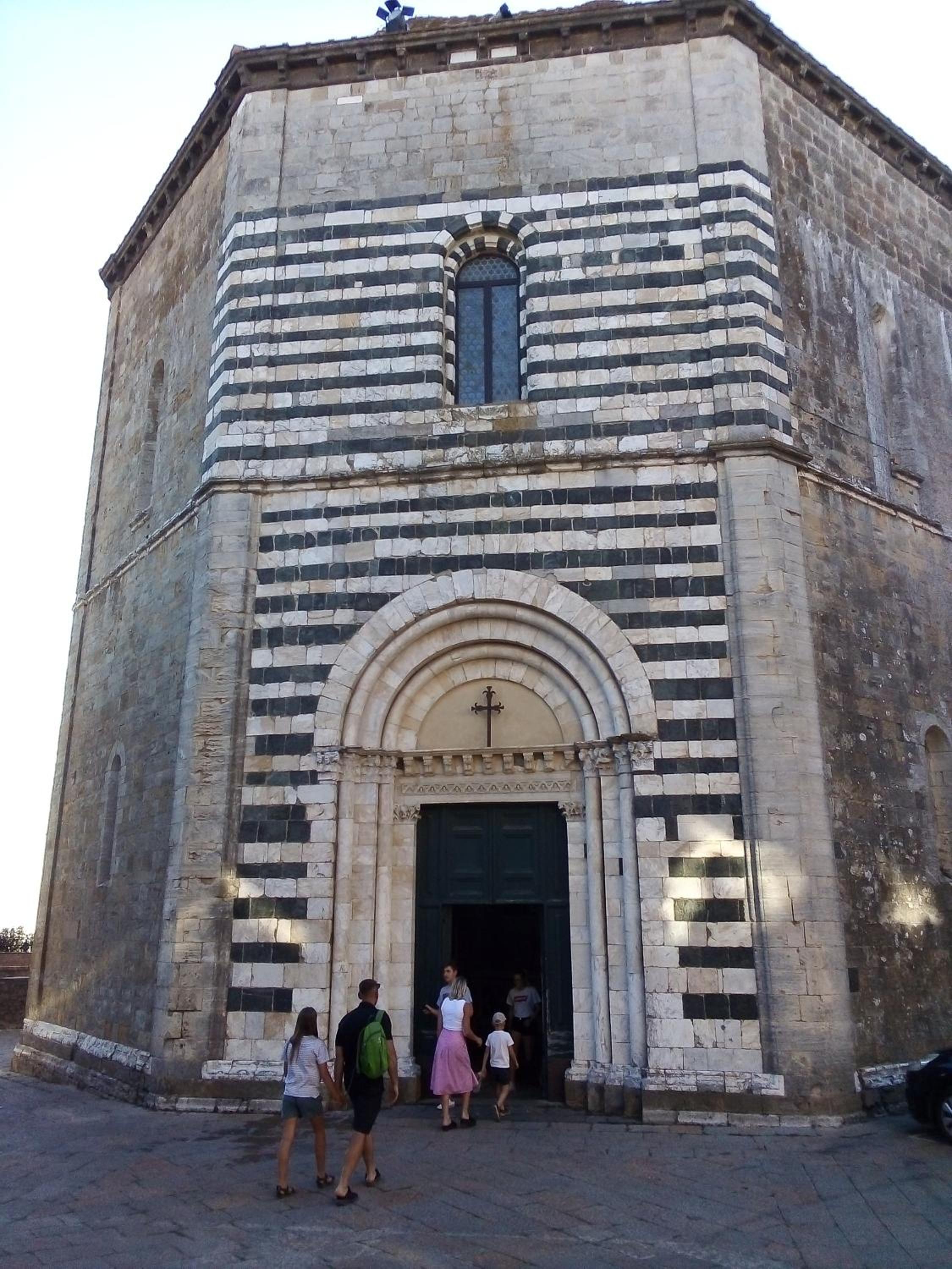 Photo 31
