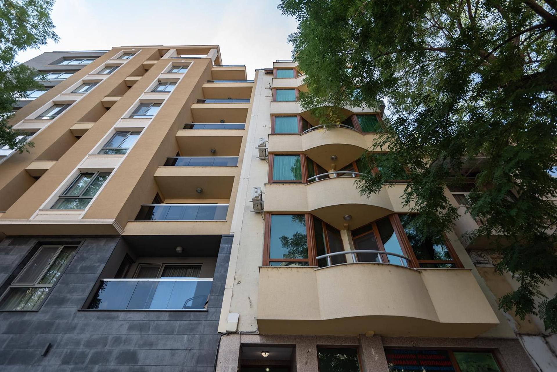 RIVERSIDE APARTMENTS PLOVDIV with free parking