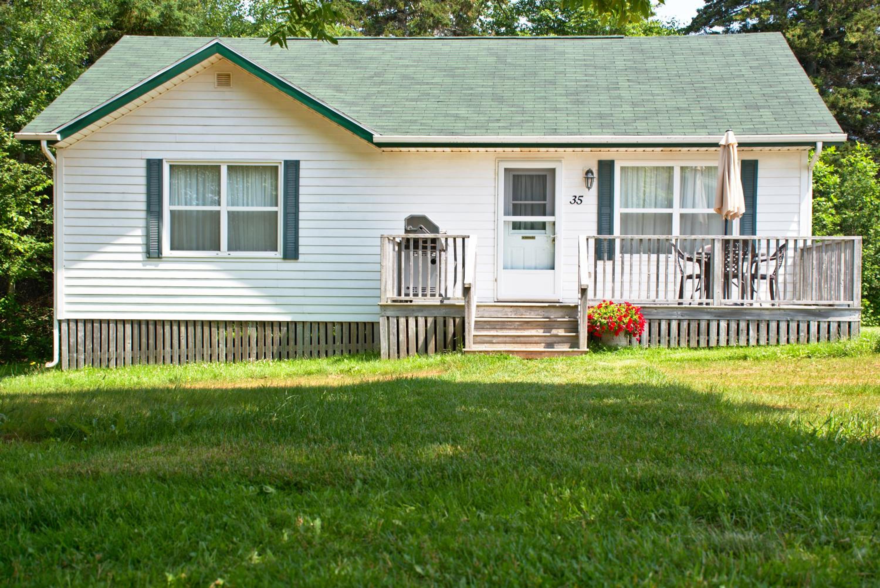 Lakeview Lodge and Cottages