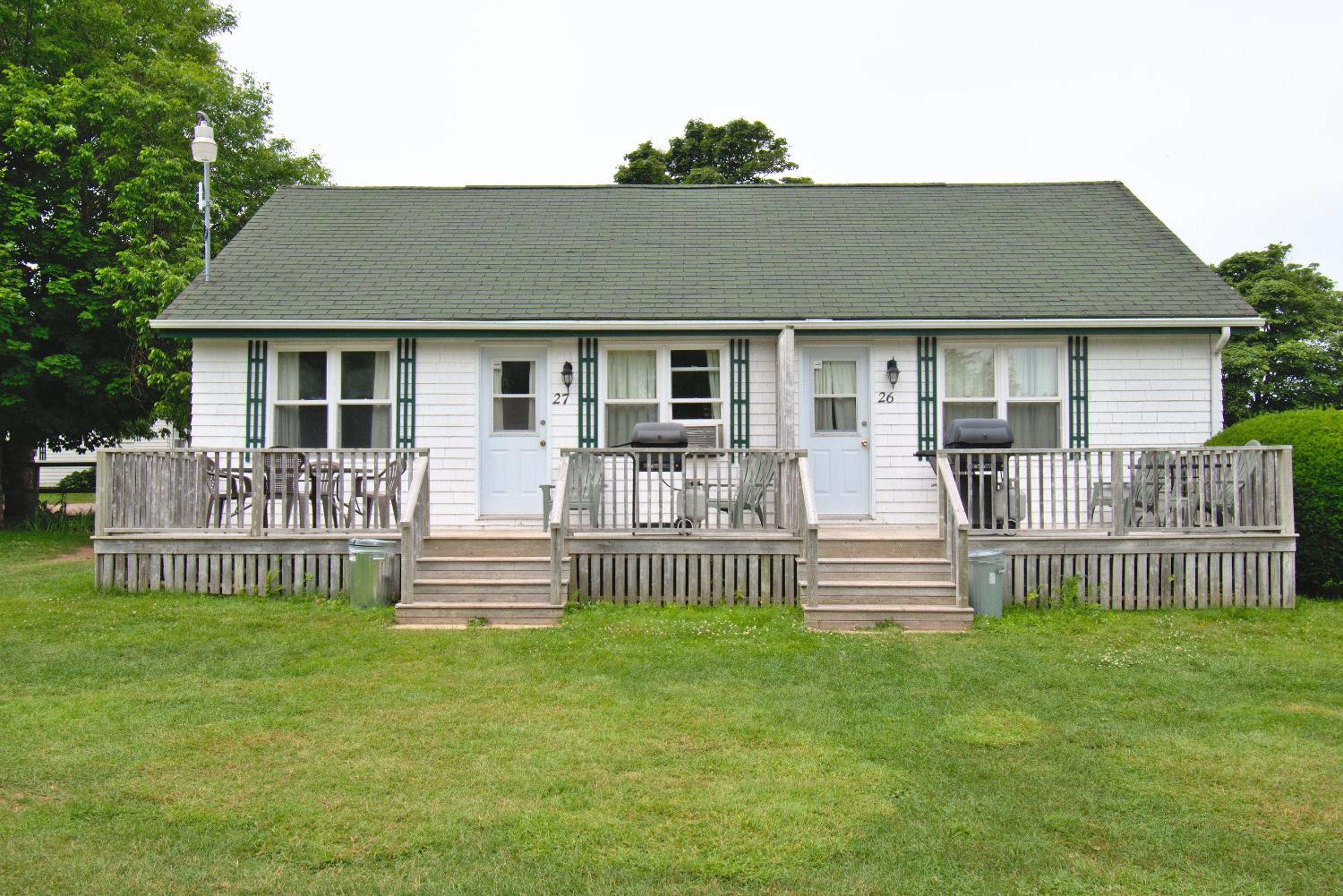 Lakeview Lodge and Cottages