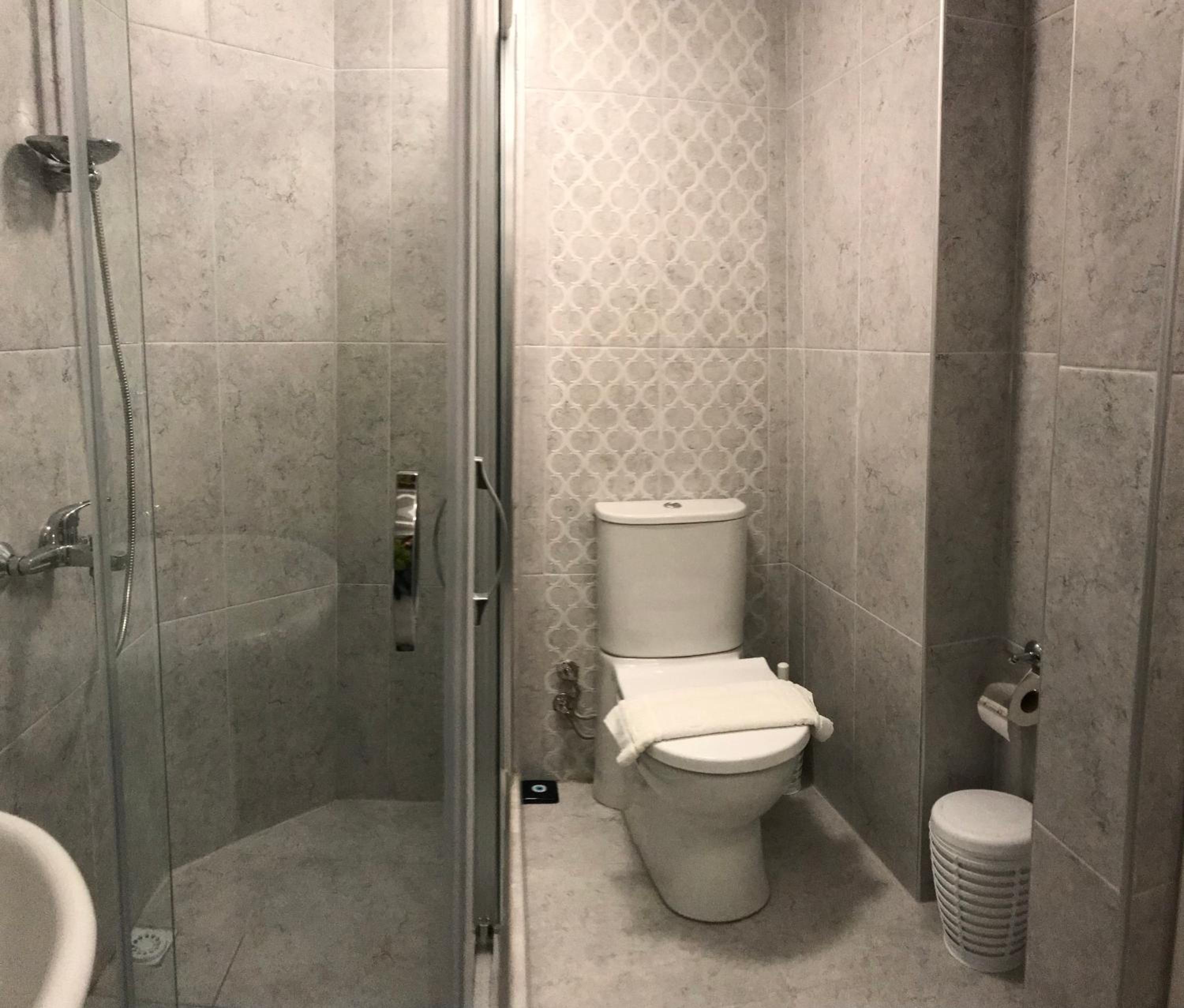 Sirena's Suites