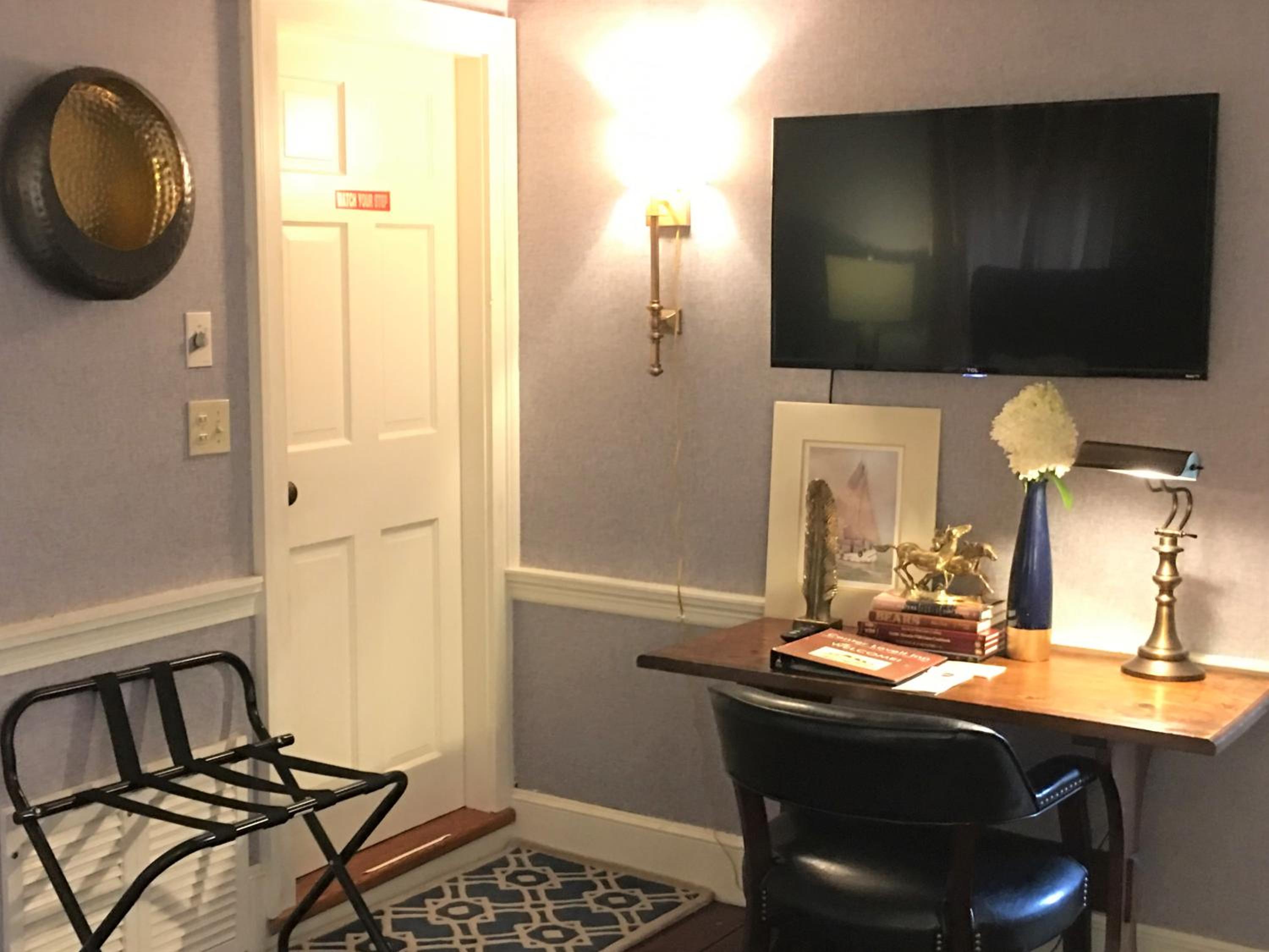 Center Lovell Inn