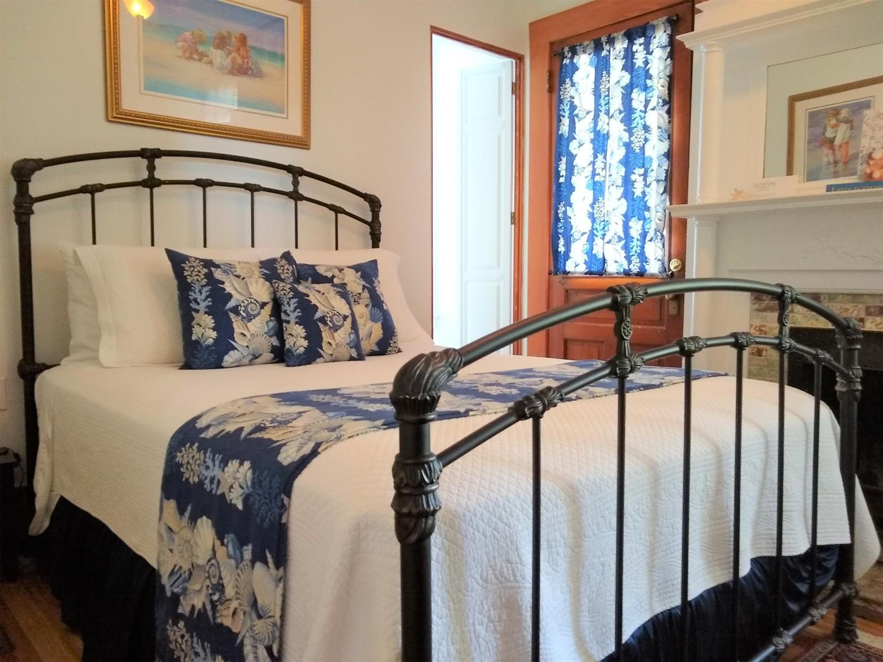 Surf Song Bed & Breakfast