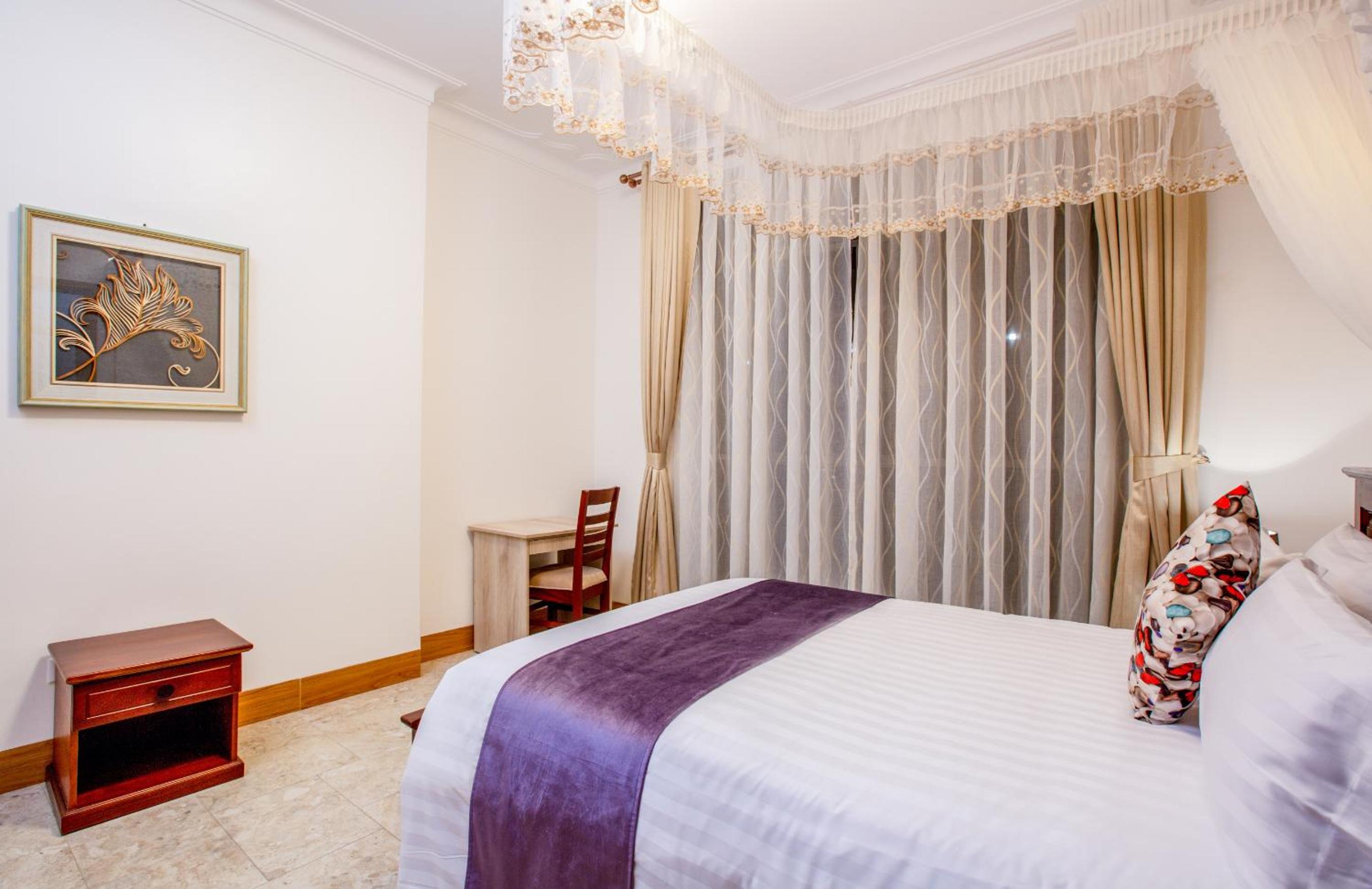 Caran Apartments