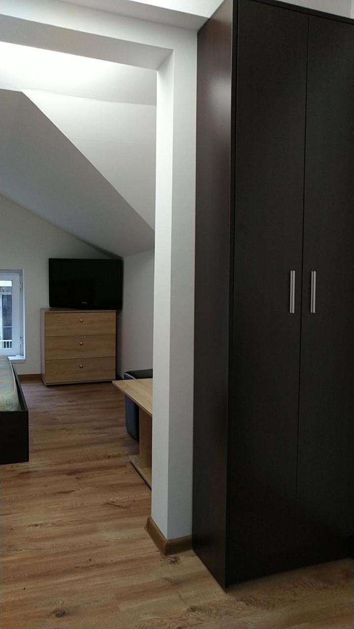Самостоятелен етаж от къща за гости, photo 8