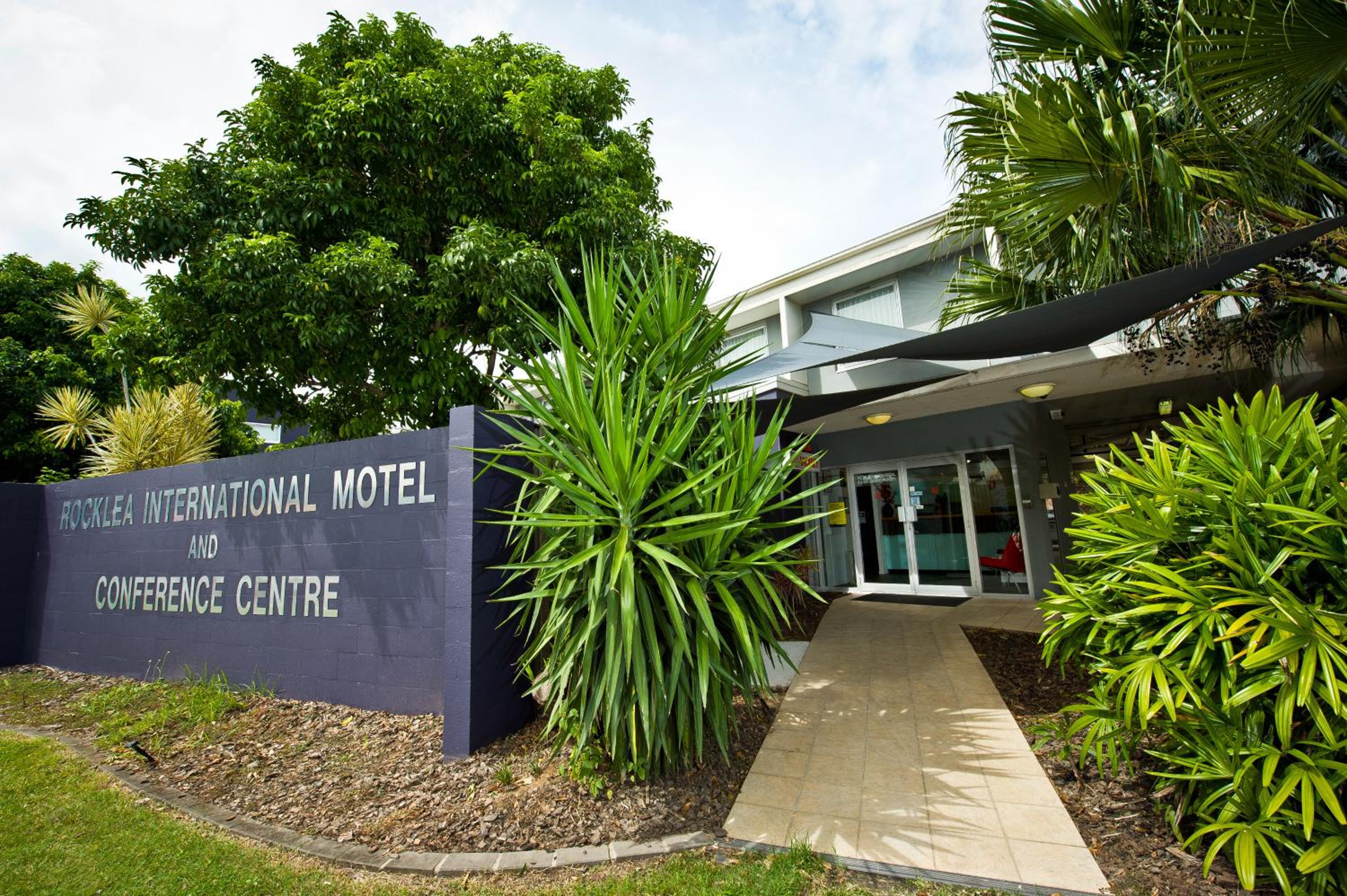 Rocklea International Motel view 3
