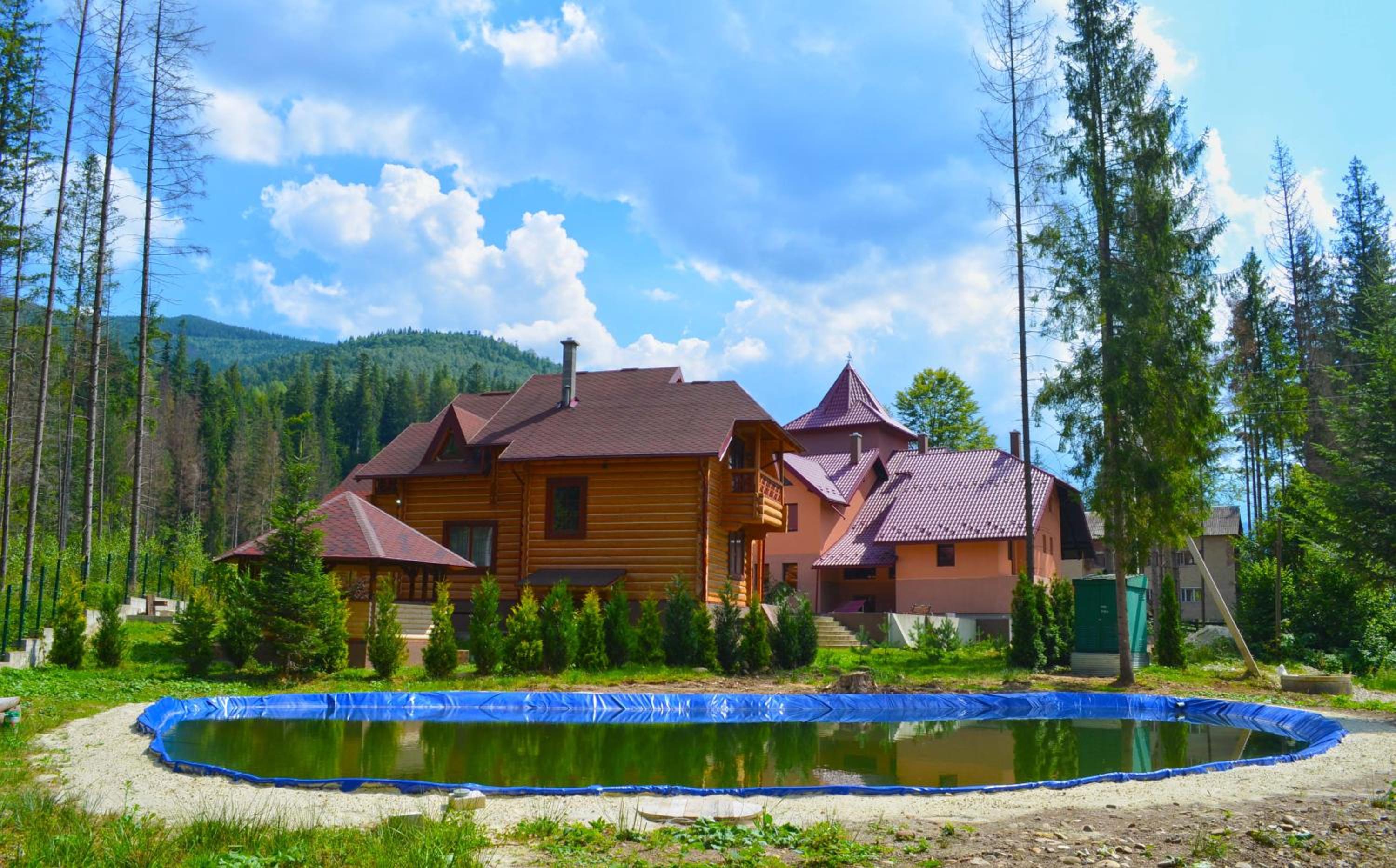 Knyazhyi Dvir view 5
