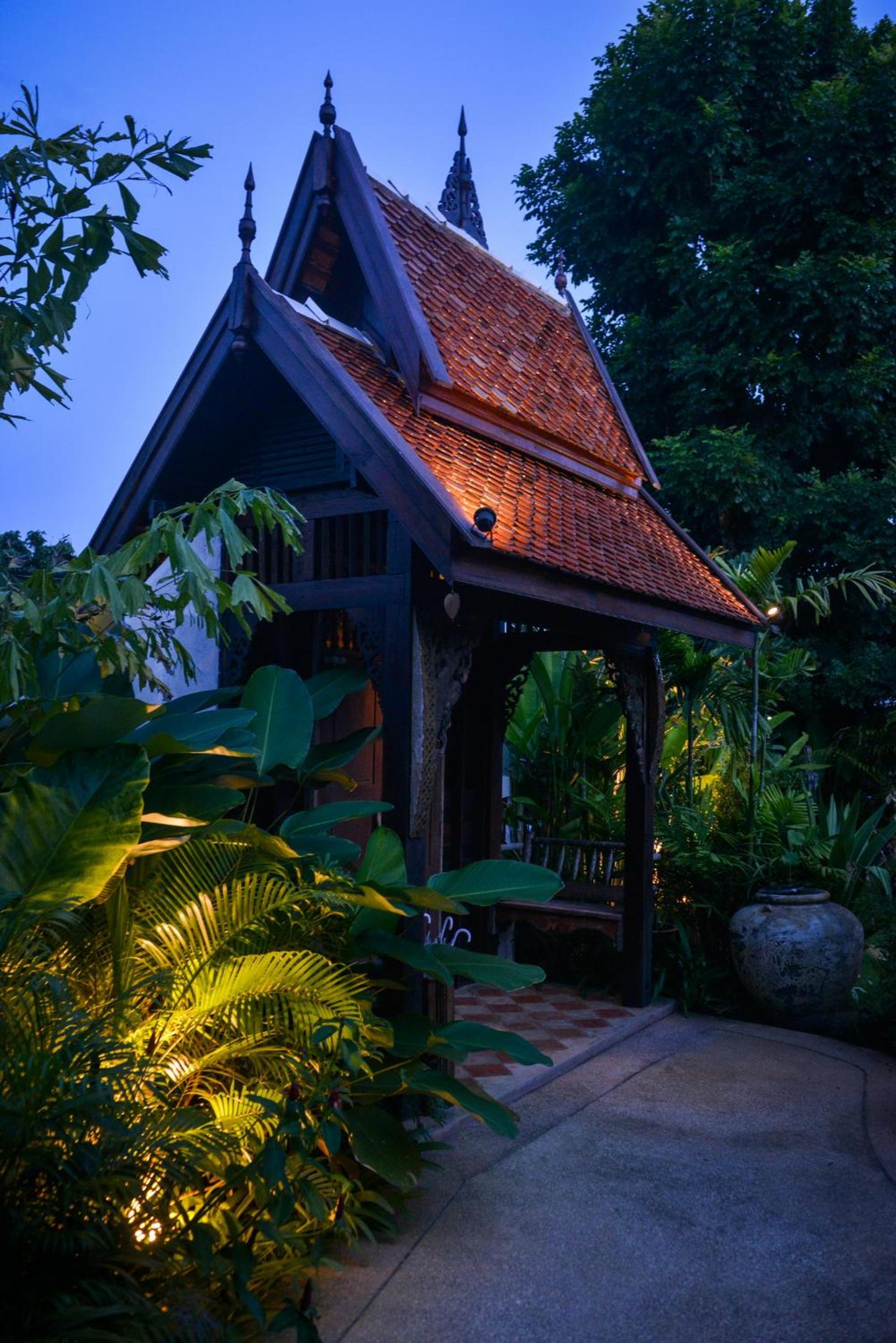 Hongkhao Village
