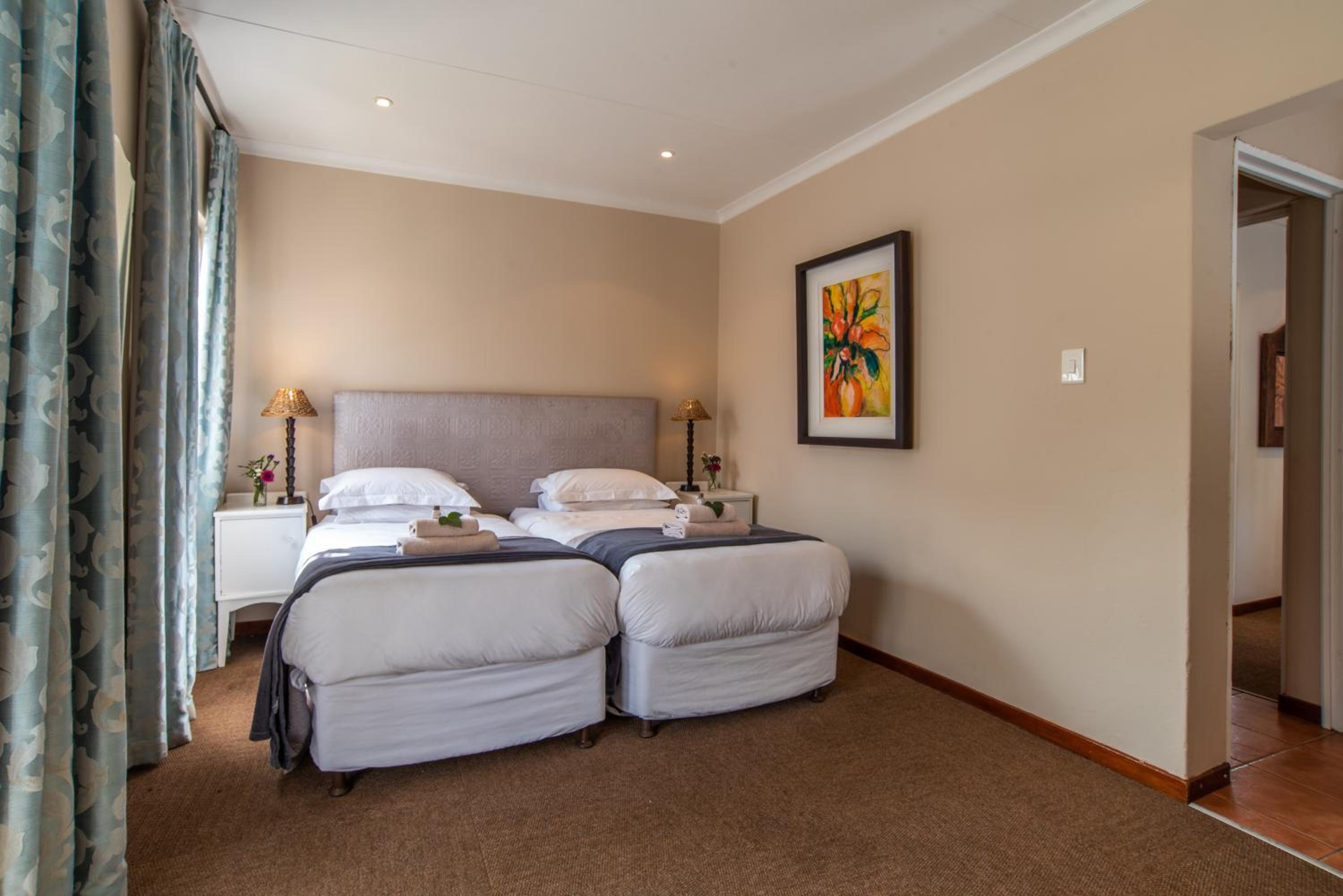 5th Avenue Gooseberry Guest House