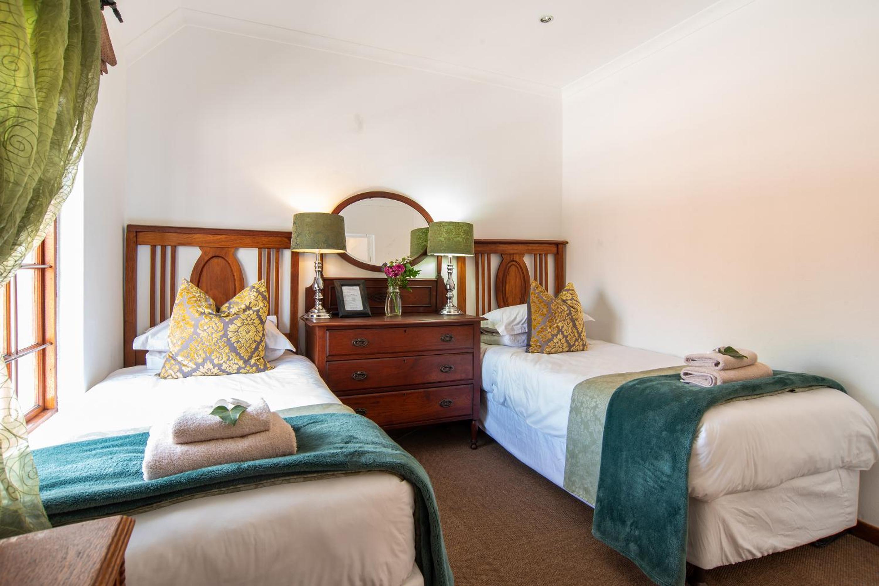 5th Avenue Gooseberry Guest House