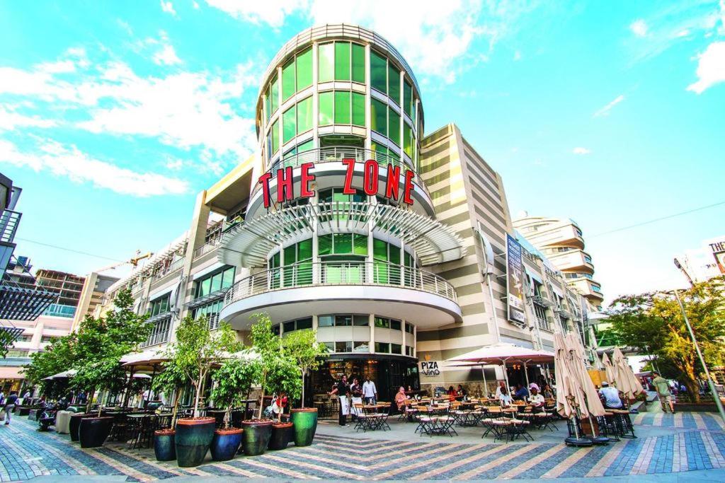 Luxury Stay Rosebank Johannesburg