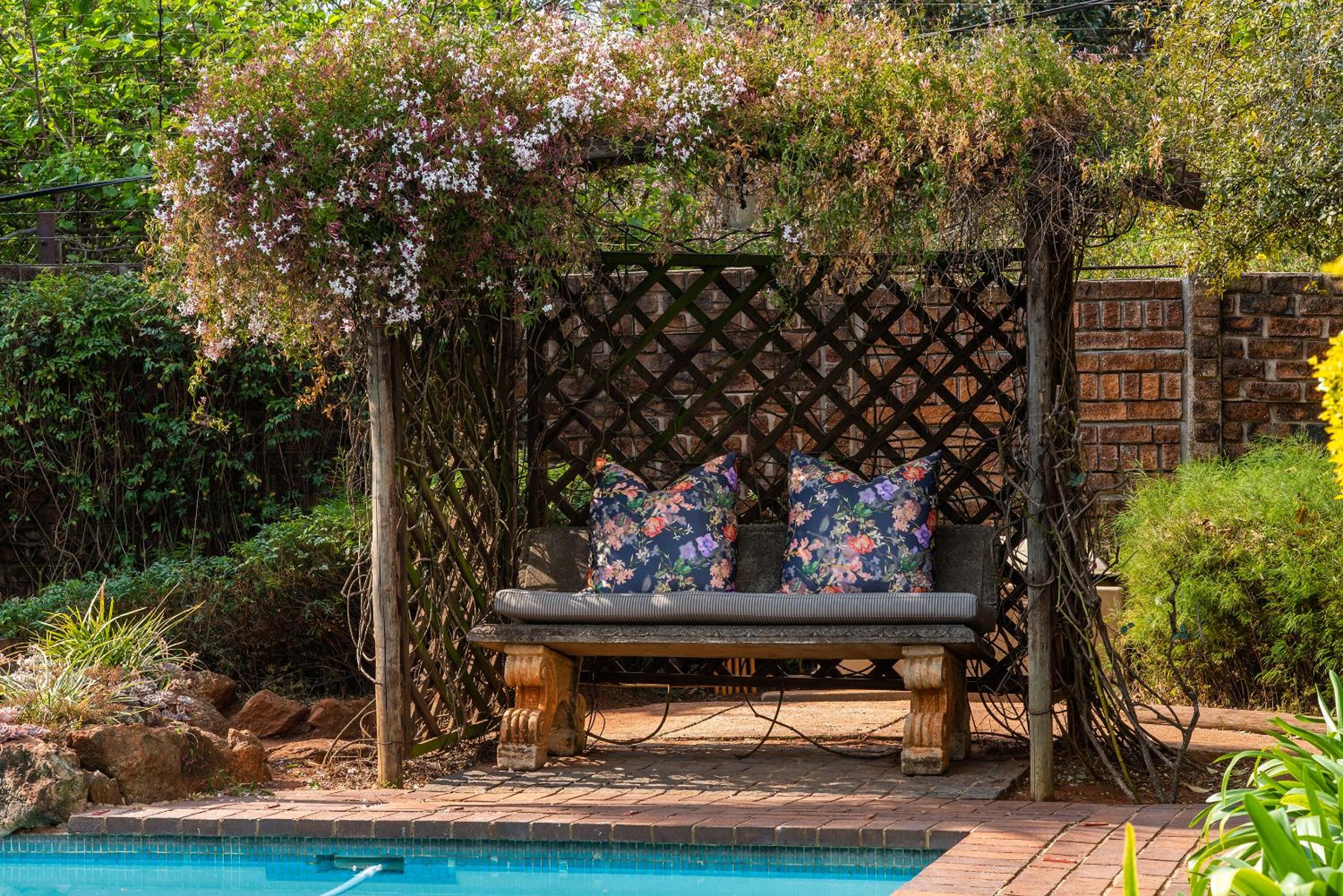 5th Avenue Gooseberry Guest House