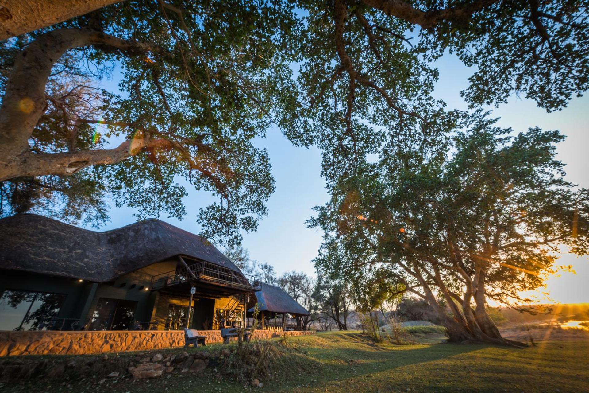 Maninghi Lodge