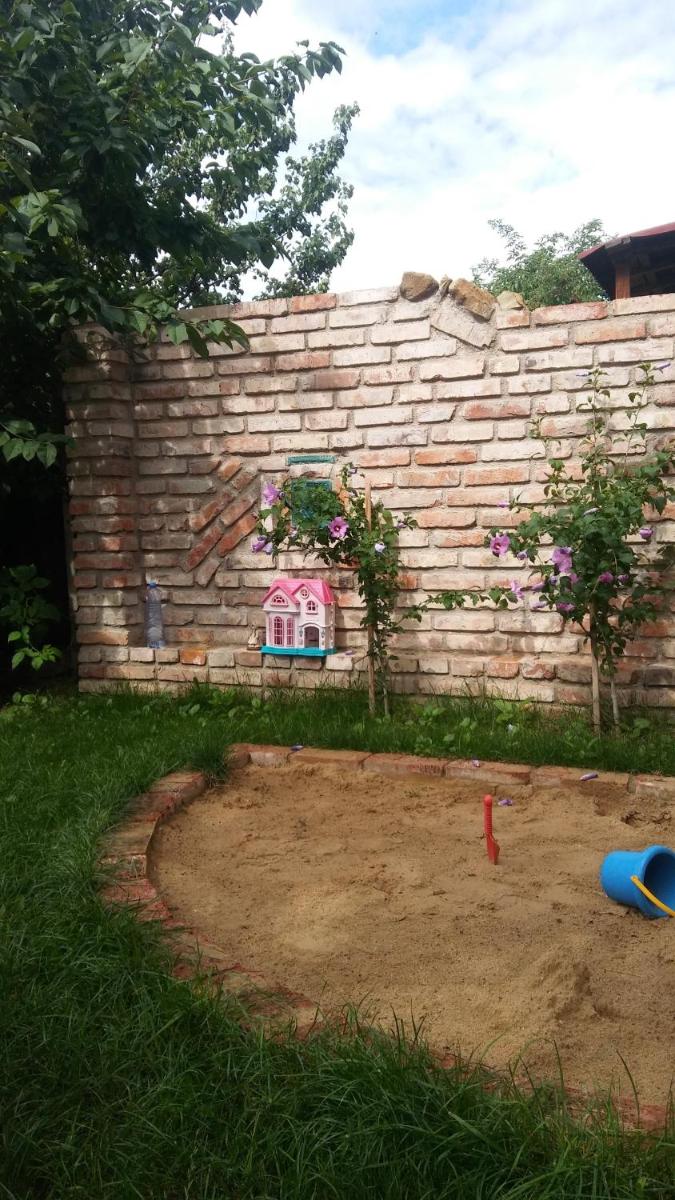 Za vodou