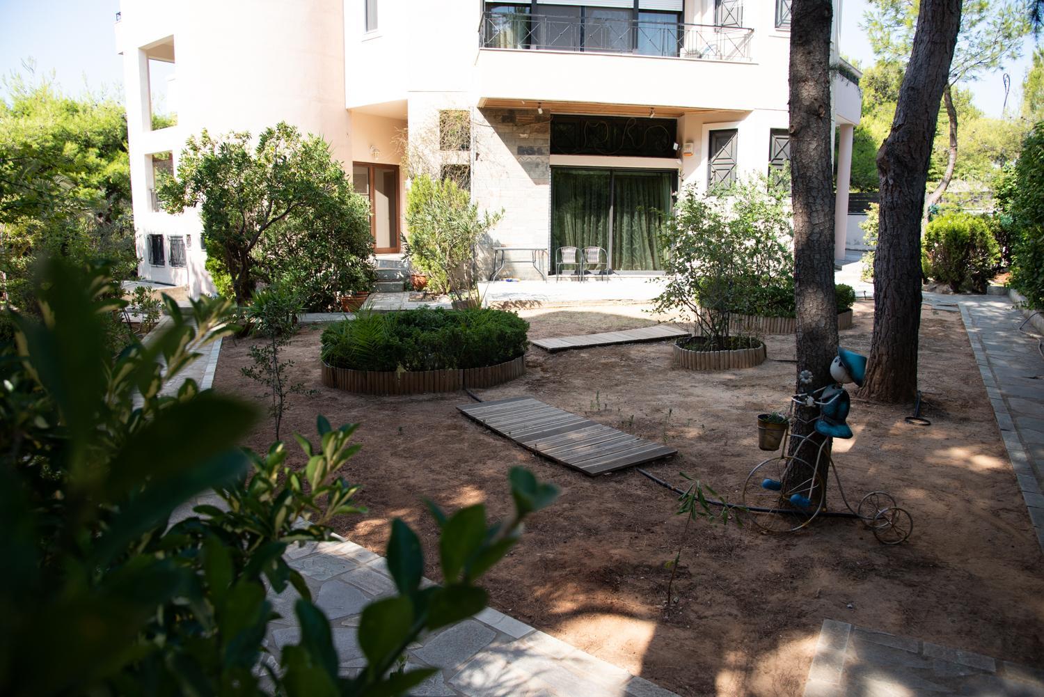 COZY LOFT (studio) 360o VIEW OF ATHENS