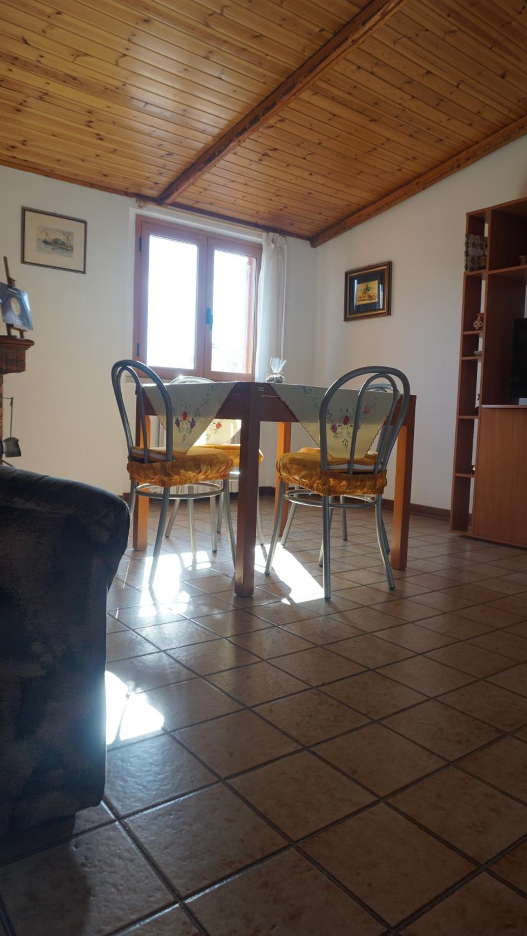 Photo 36