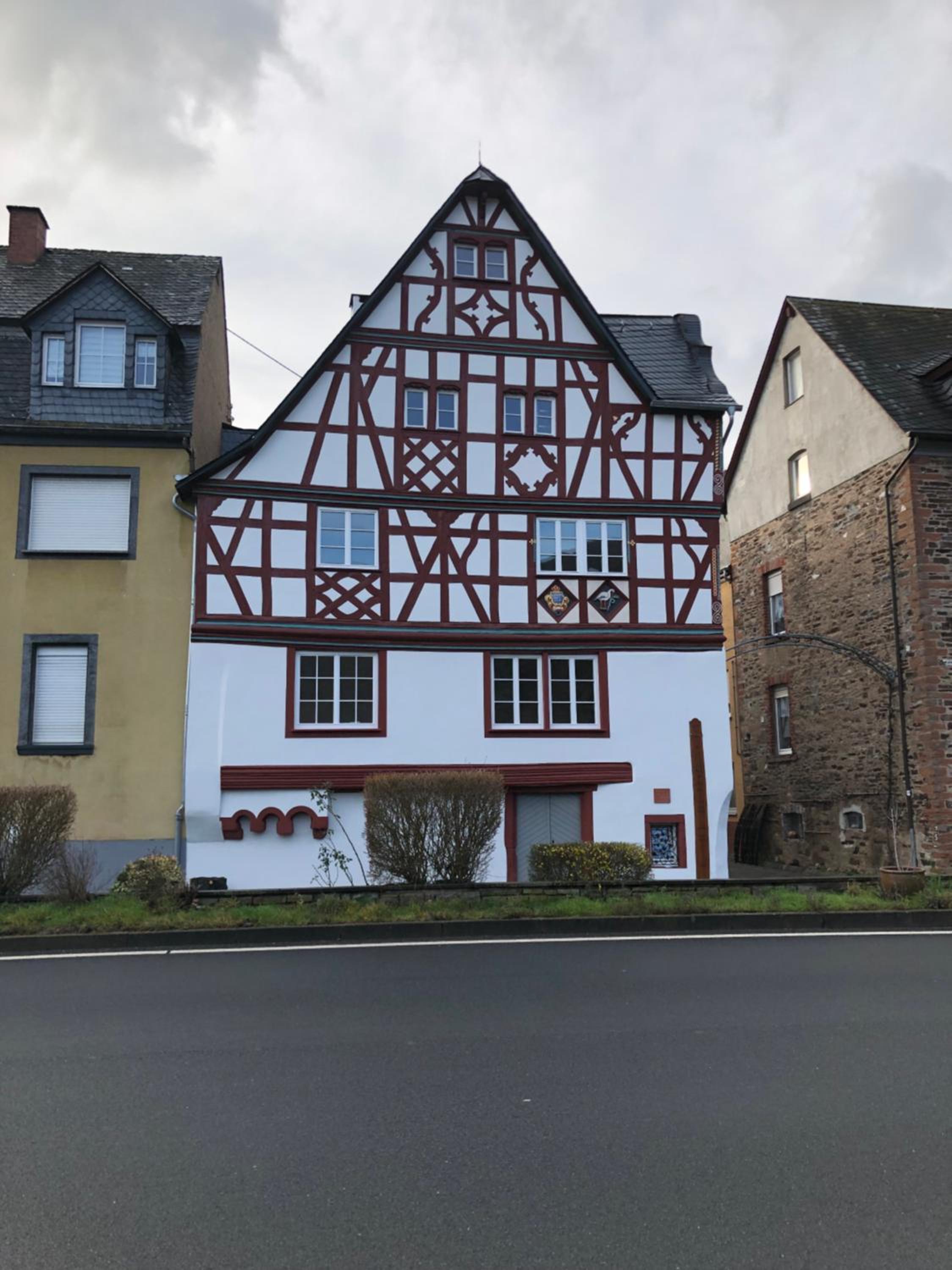 Hotel Storchenhaus Bremm - Image 1