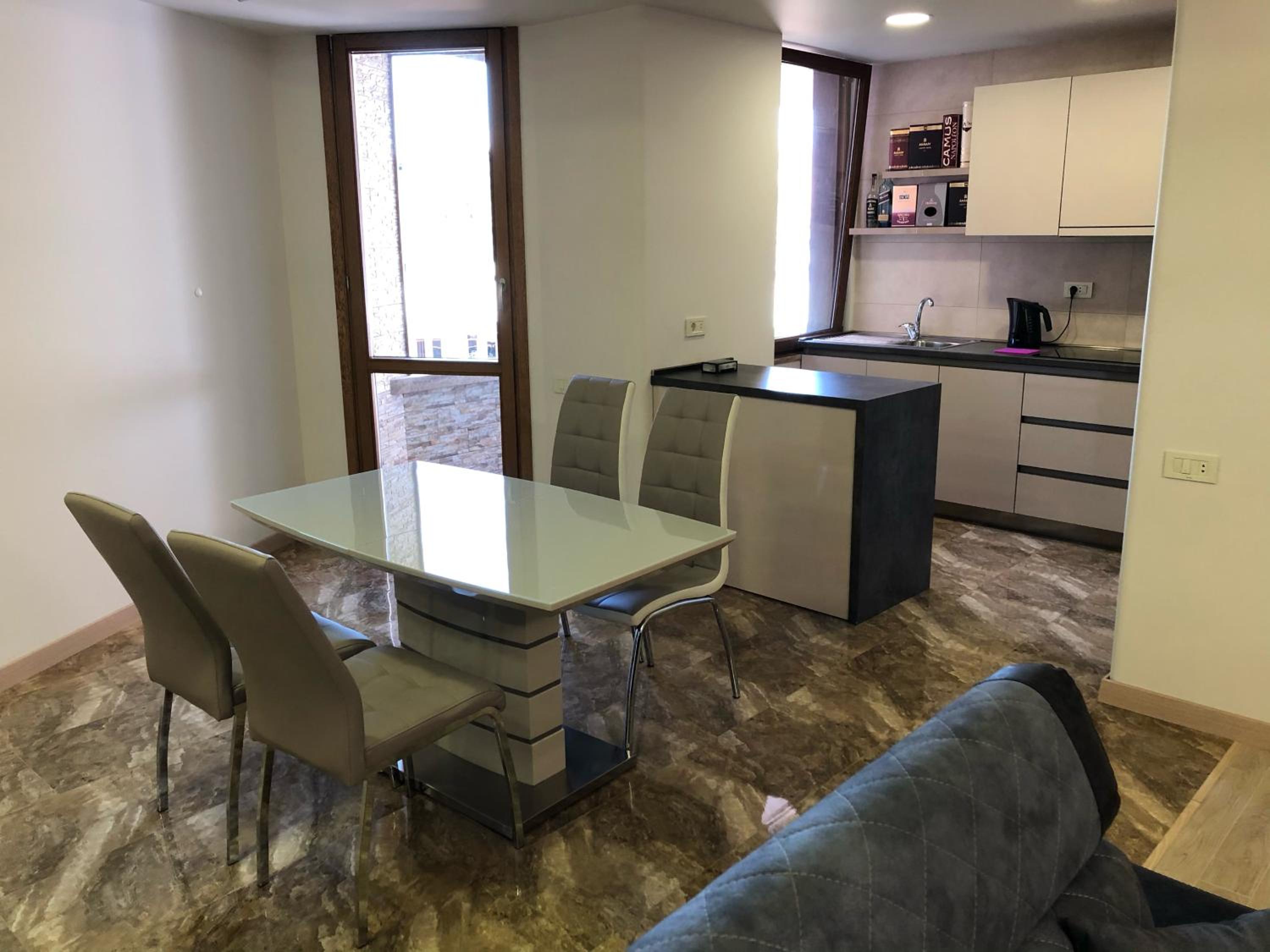 North Avenue new apartment