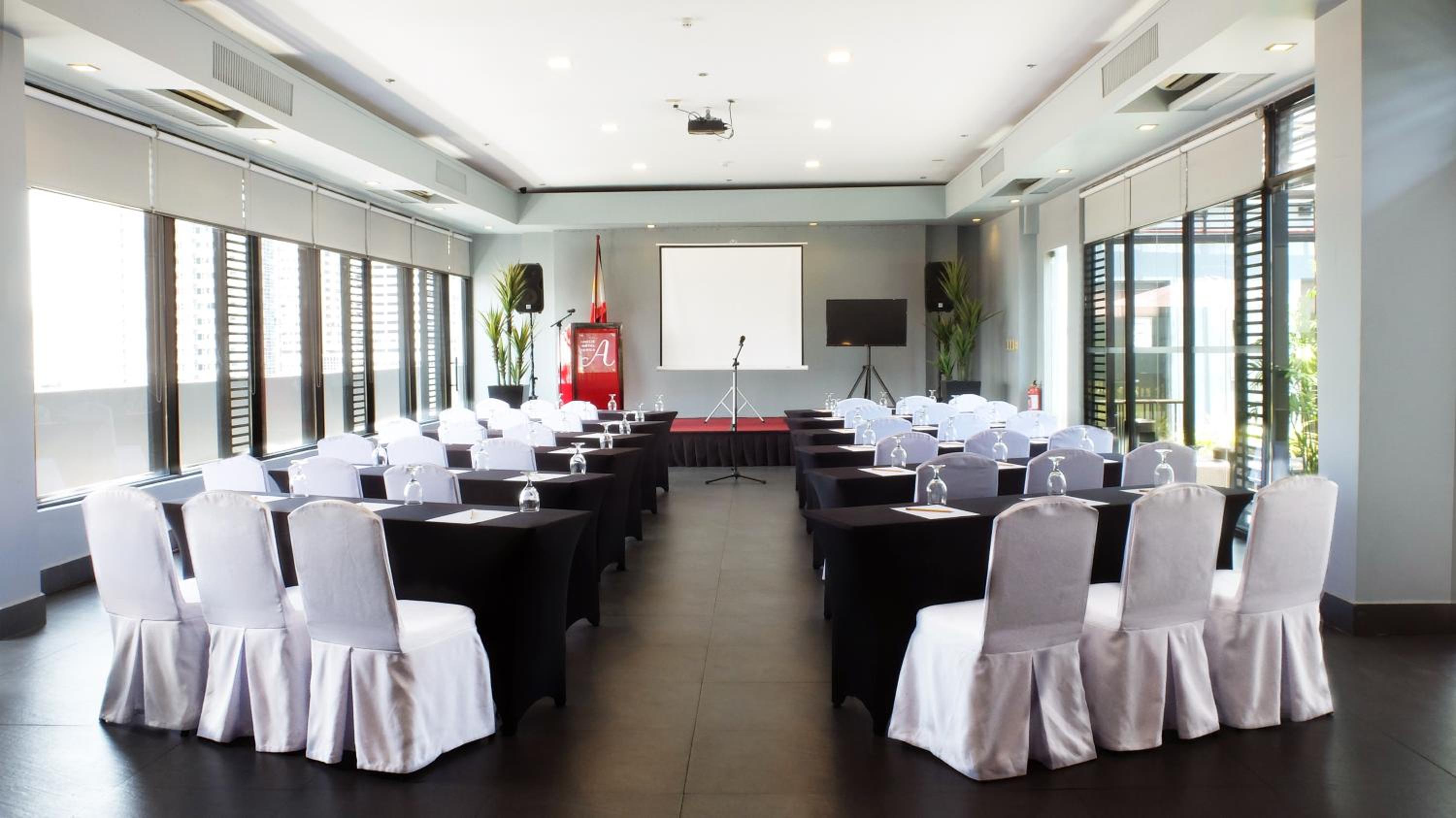 meeting & event spaces