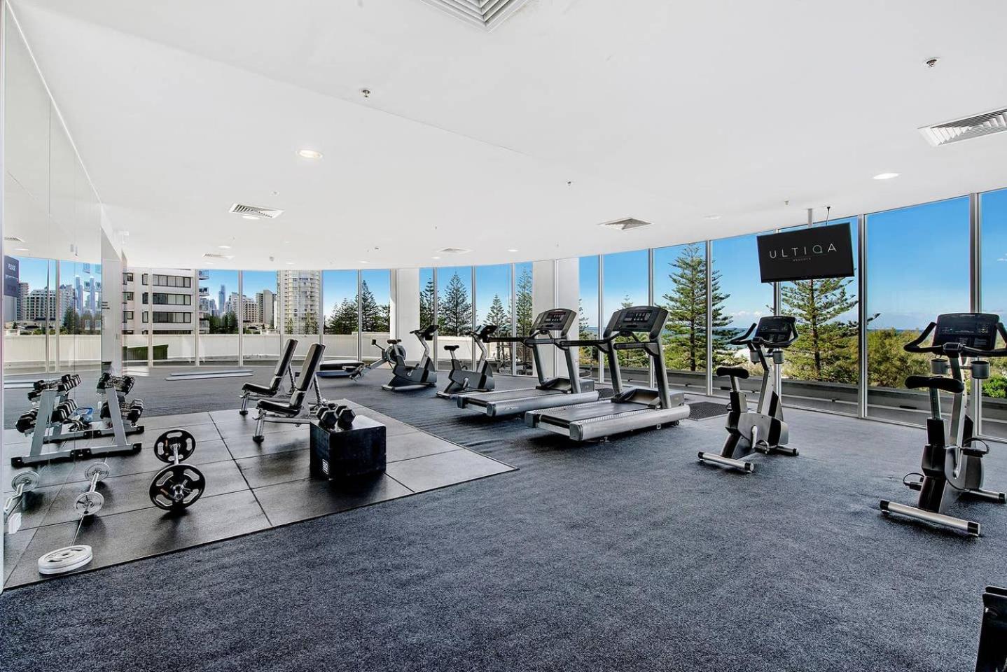 Beachfront on Oasis Centre, Air on Broadbeach 1503