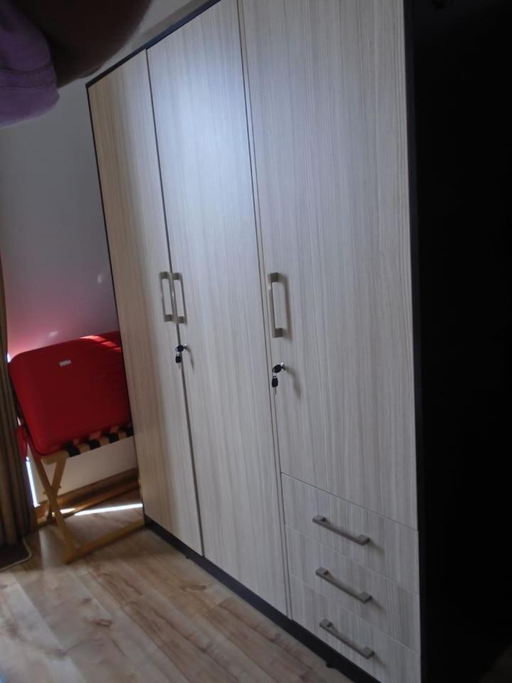 Photo 32