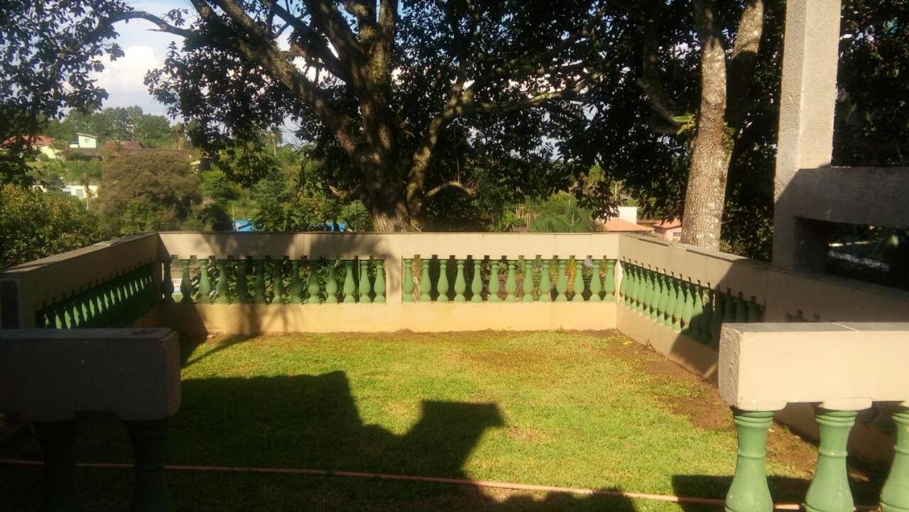 Linda Chacara em IBIUNA