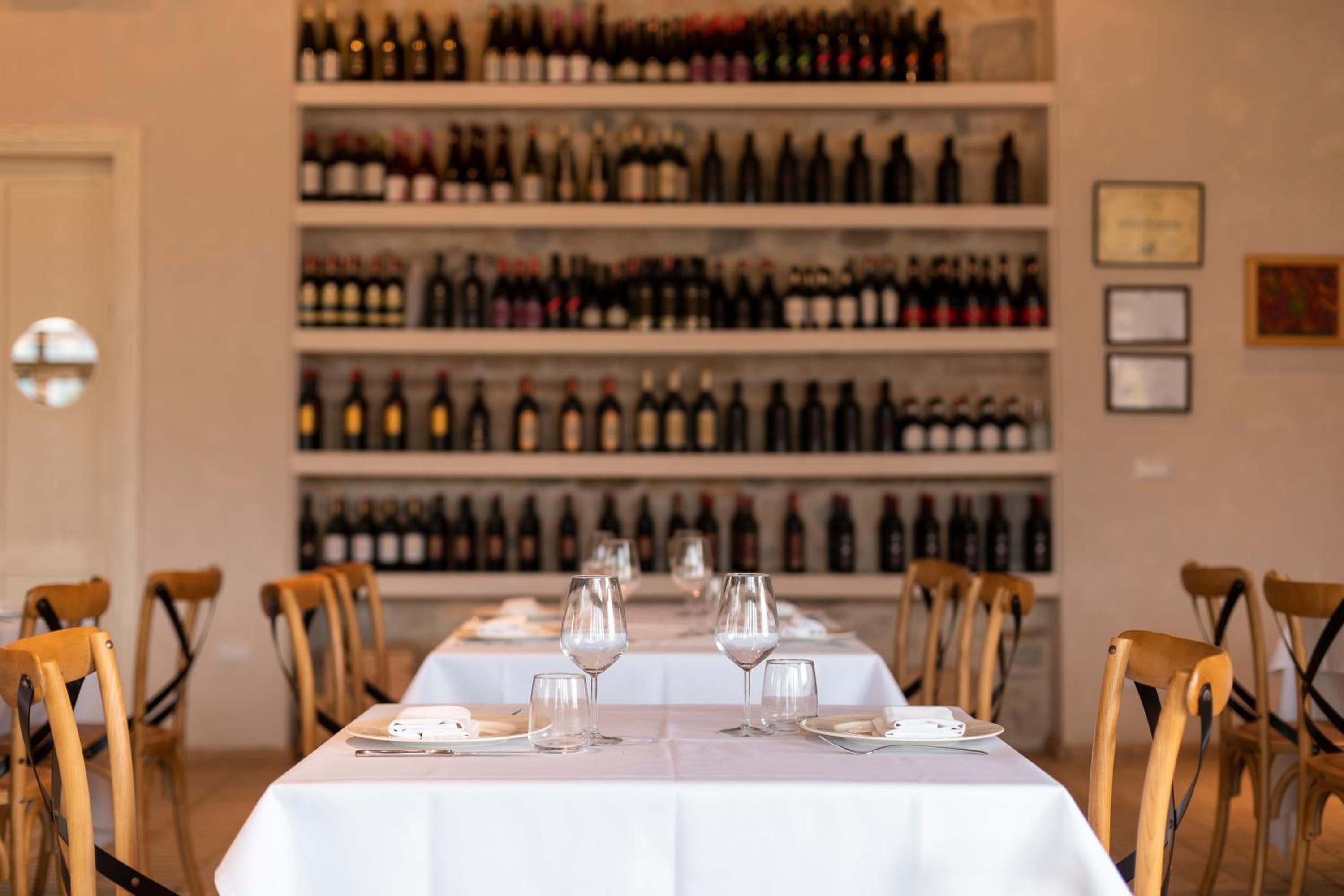 restaurant