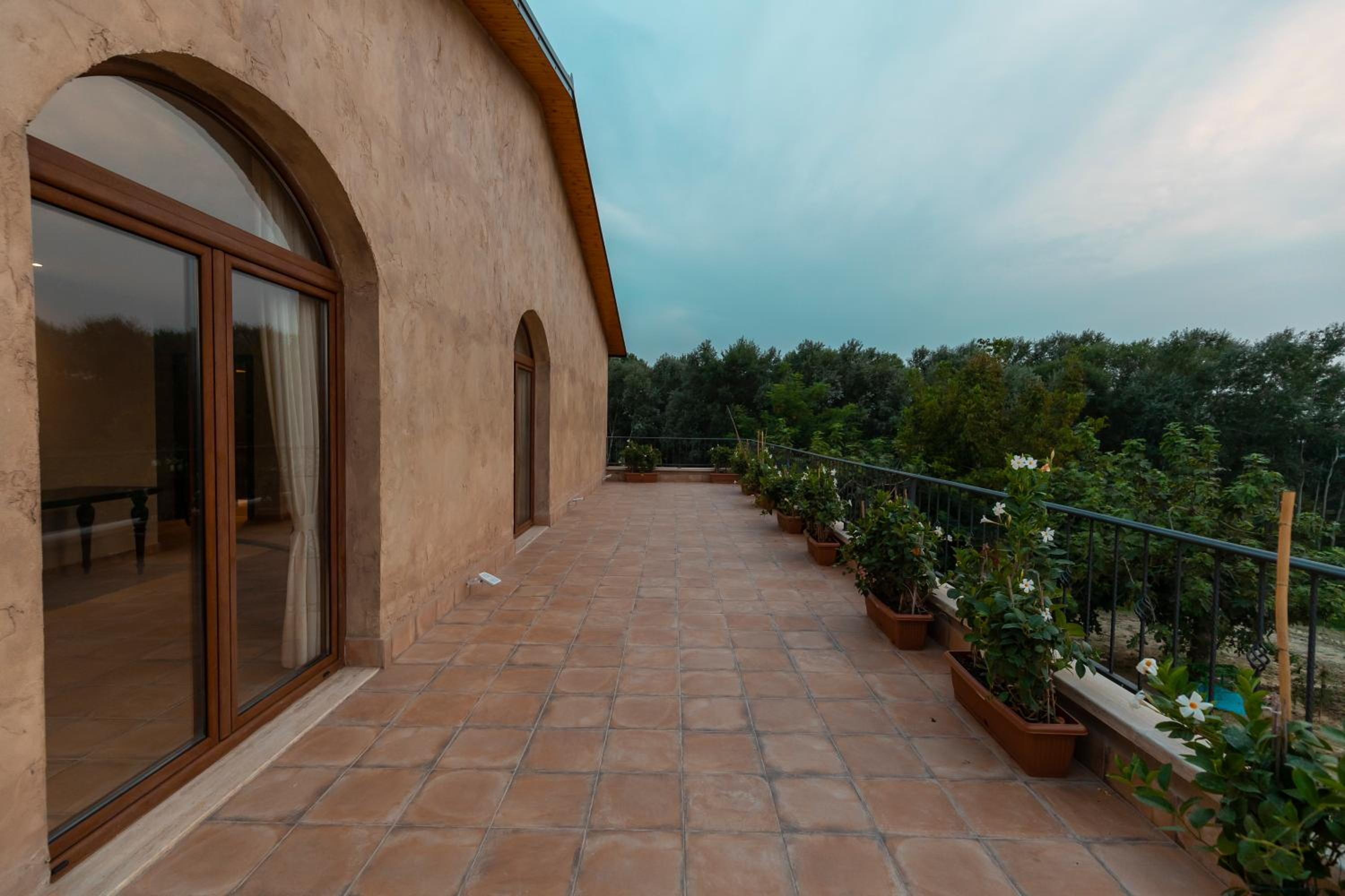 balcony