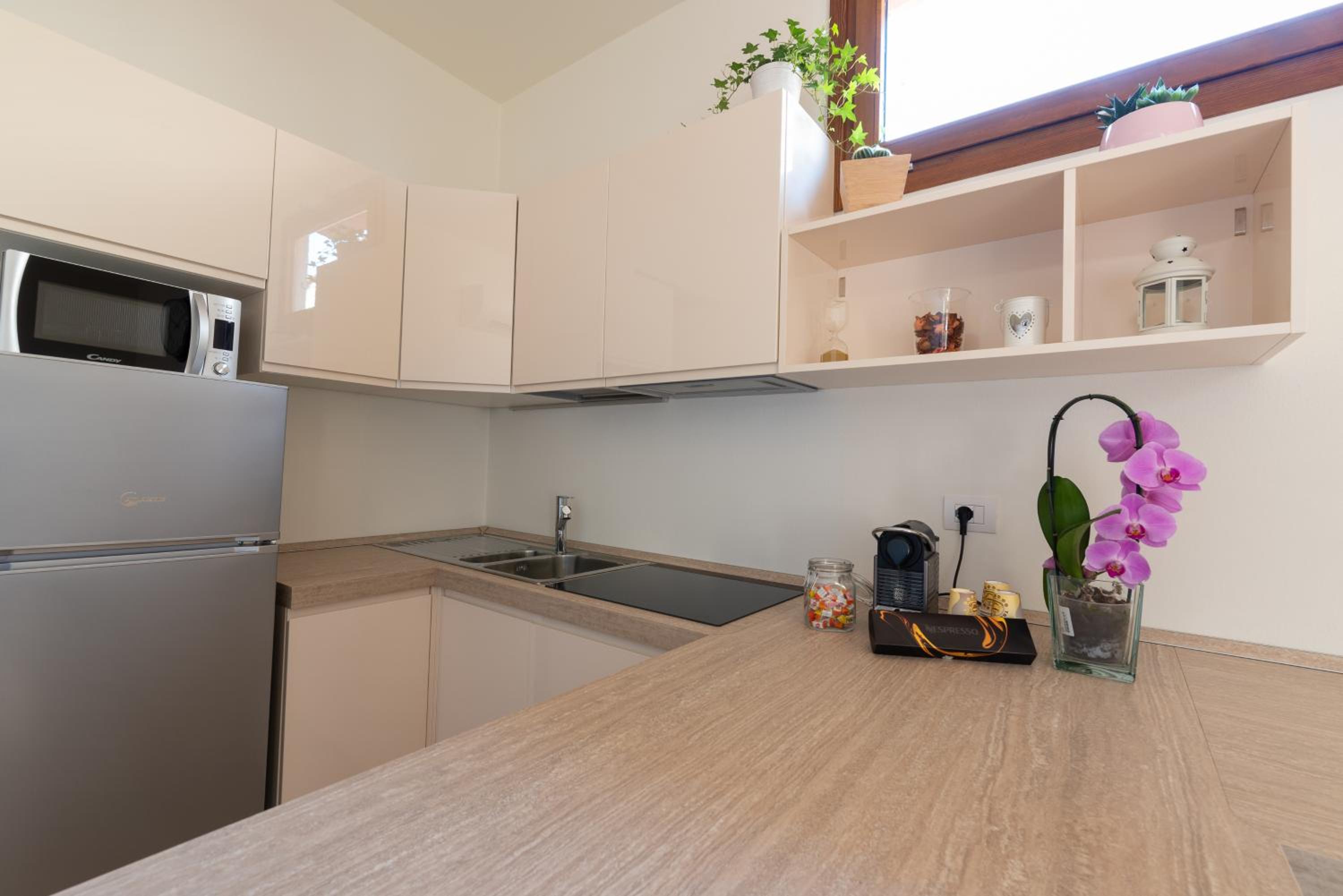 FLOREST Guest House