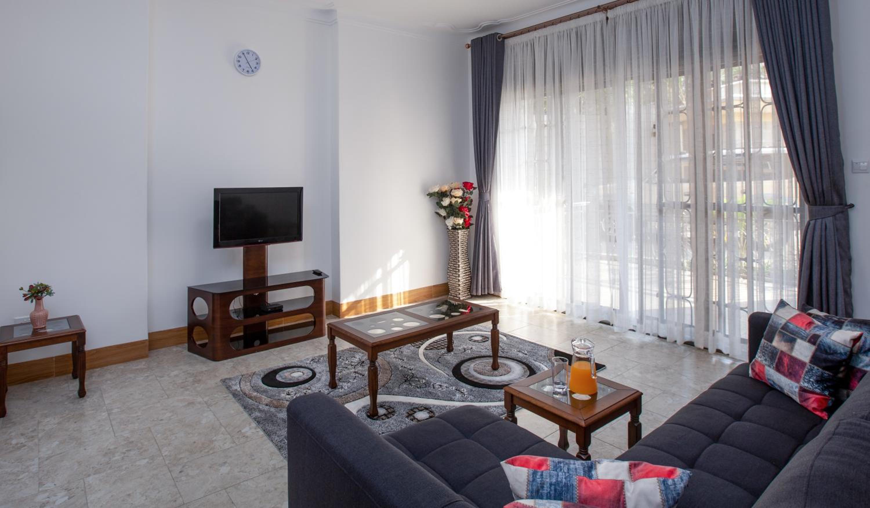 Caran Apartments