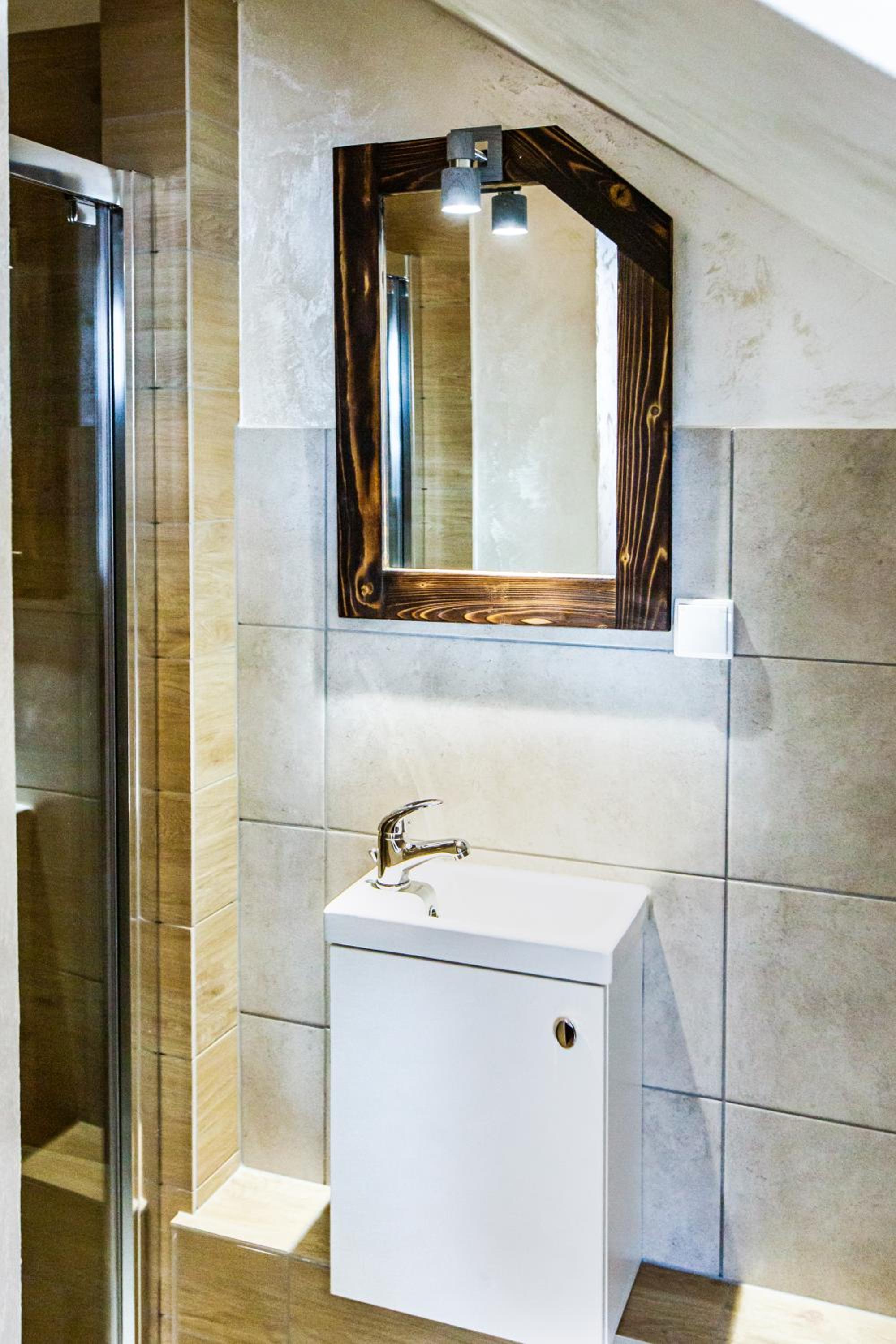 Photo 51
