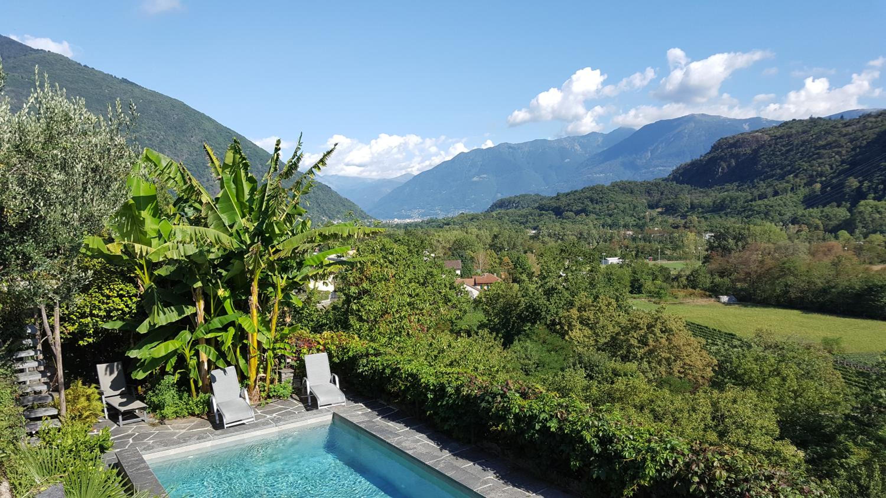Casa Aries & Studio Aurora - mit Pool, in Cavigliano nur 8 km von Ascona und Locarno entfernt