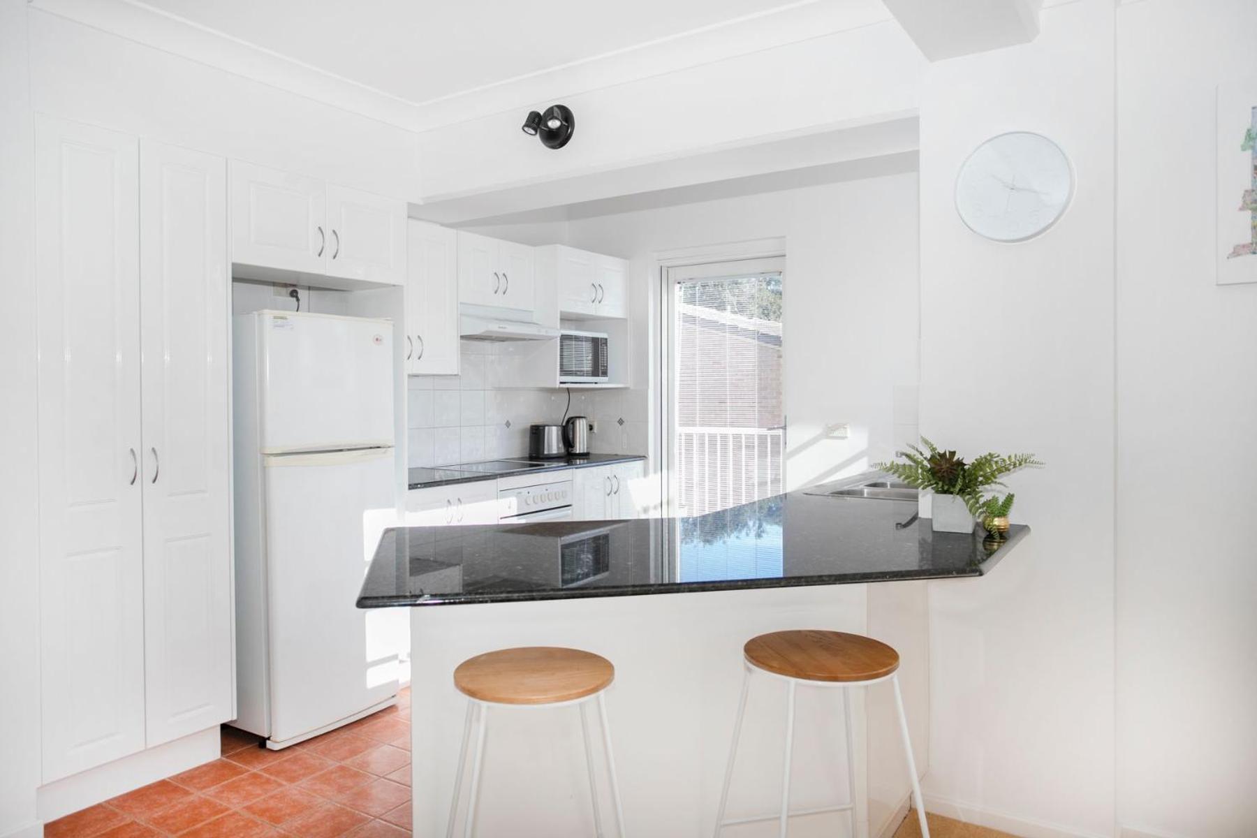 Denhams Beach side holiday apartment