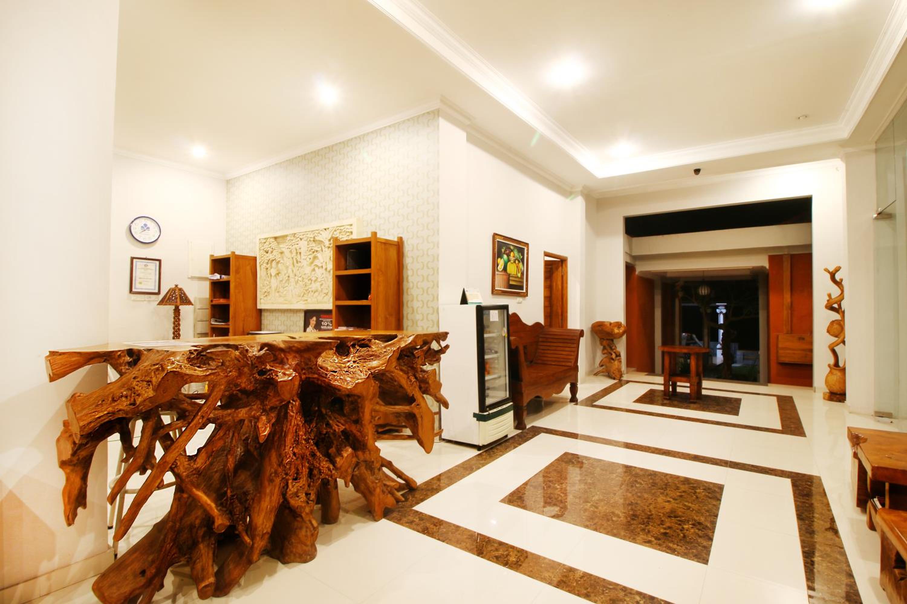 Wahyu Dana Hotel view 2