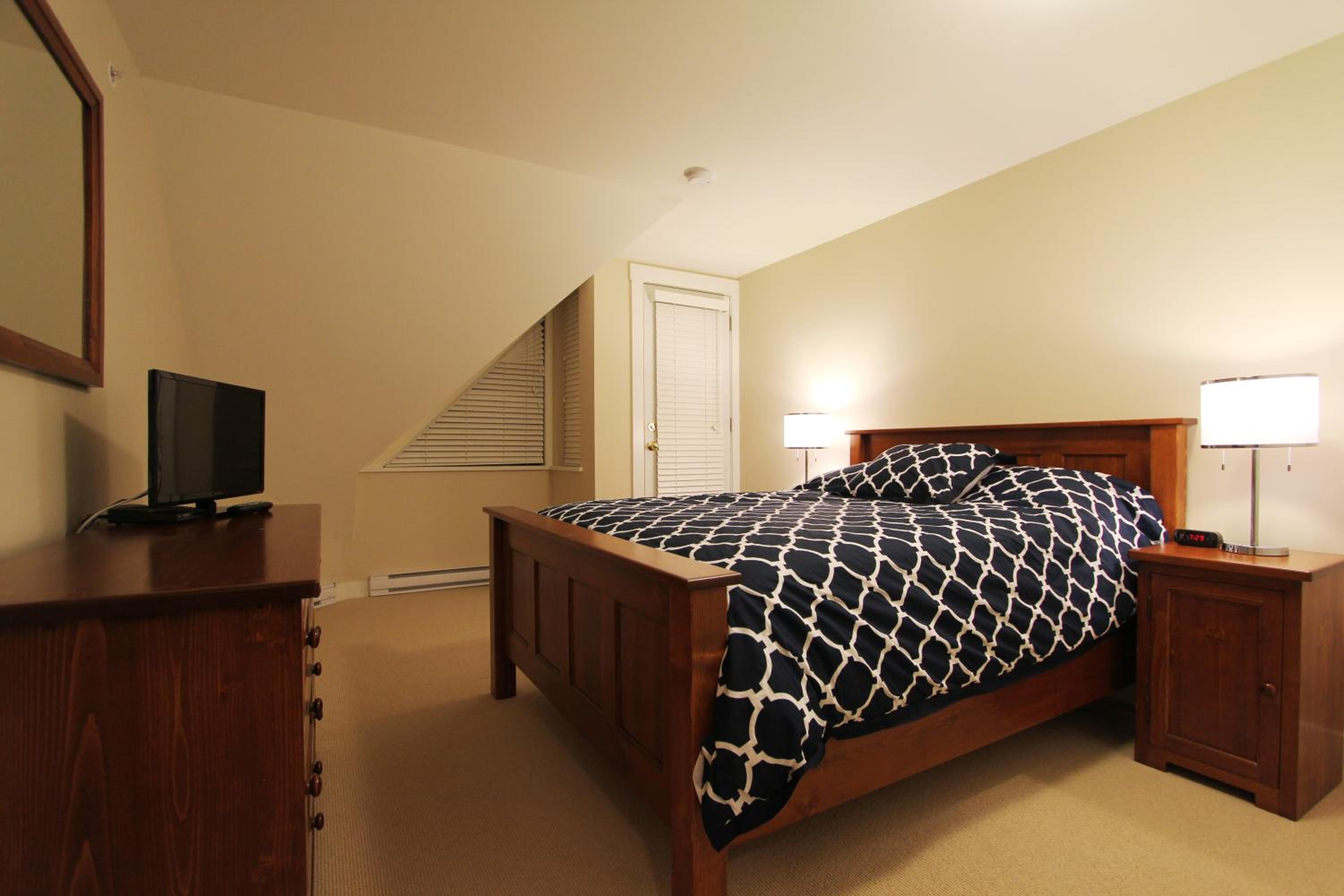 Villas Snowberry by Whistler Retreats view 5