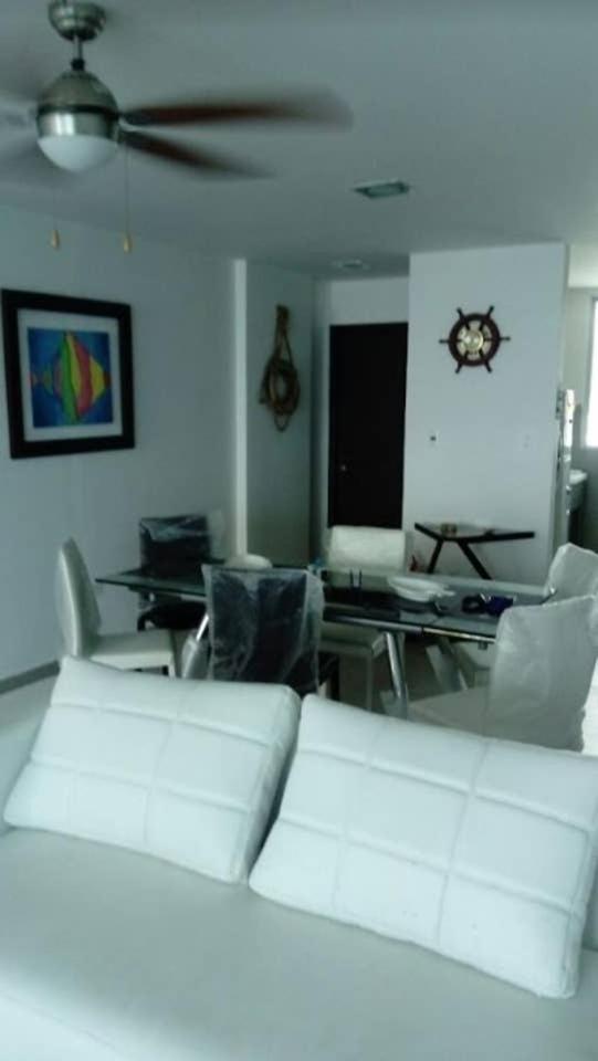 Dpto Moderno Frente al Mar. Edf: Deymar 7mo Piso view 5