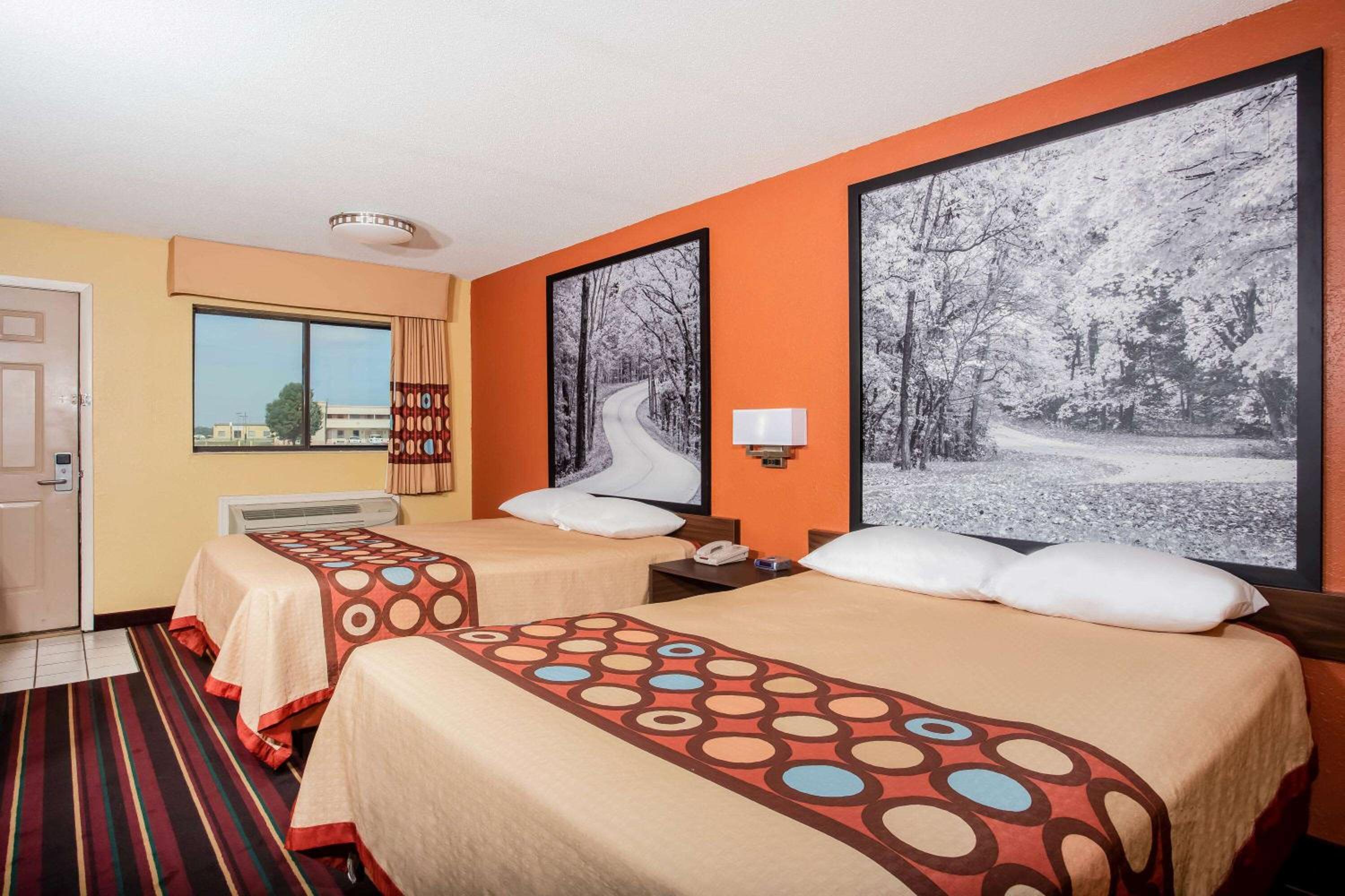 Crawfordsville Vacations - Super 8 by Wyndham Crawfordsville - Property Image 5