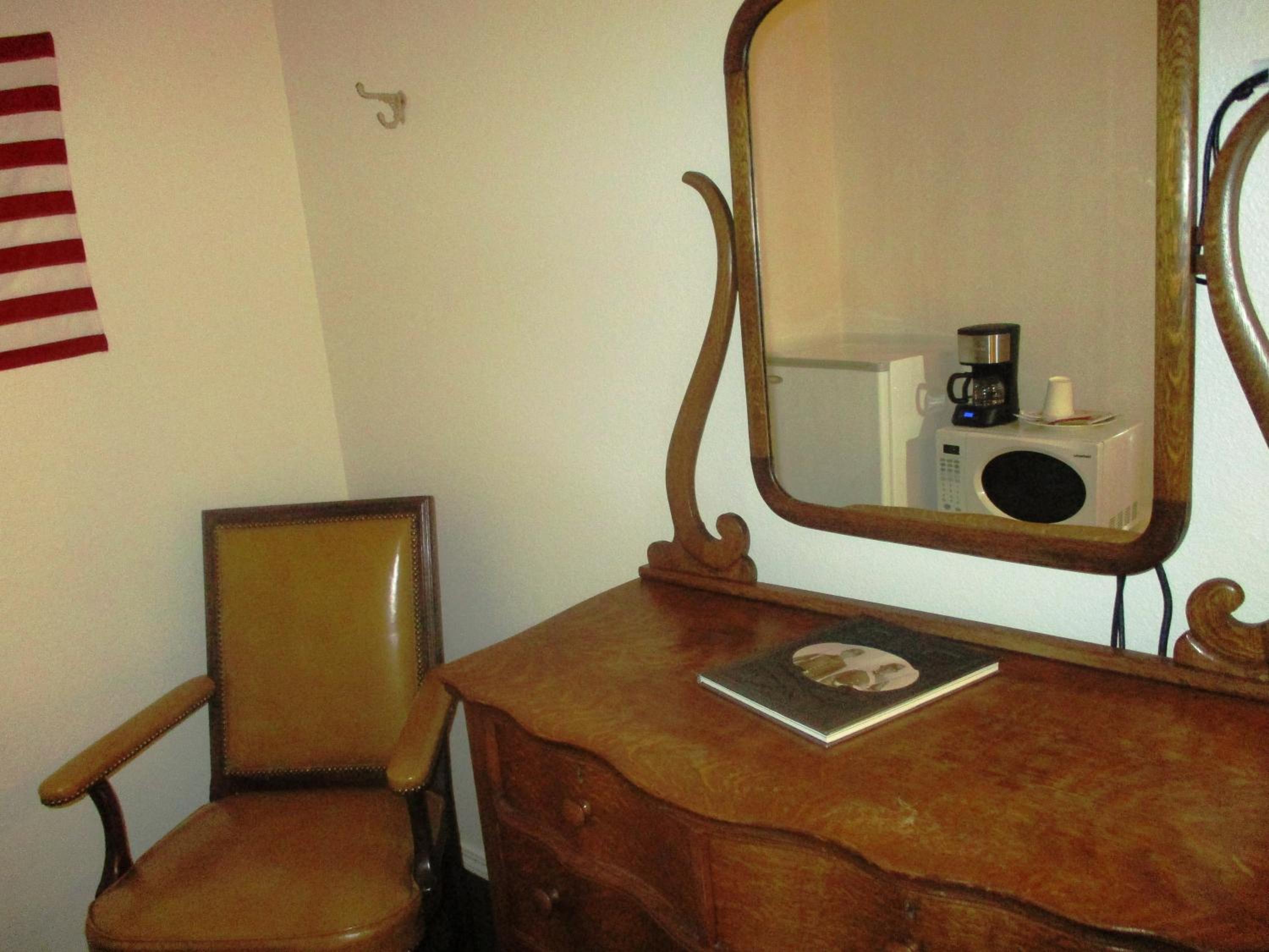 Virginia City Inn - Property Image 57