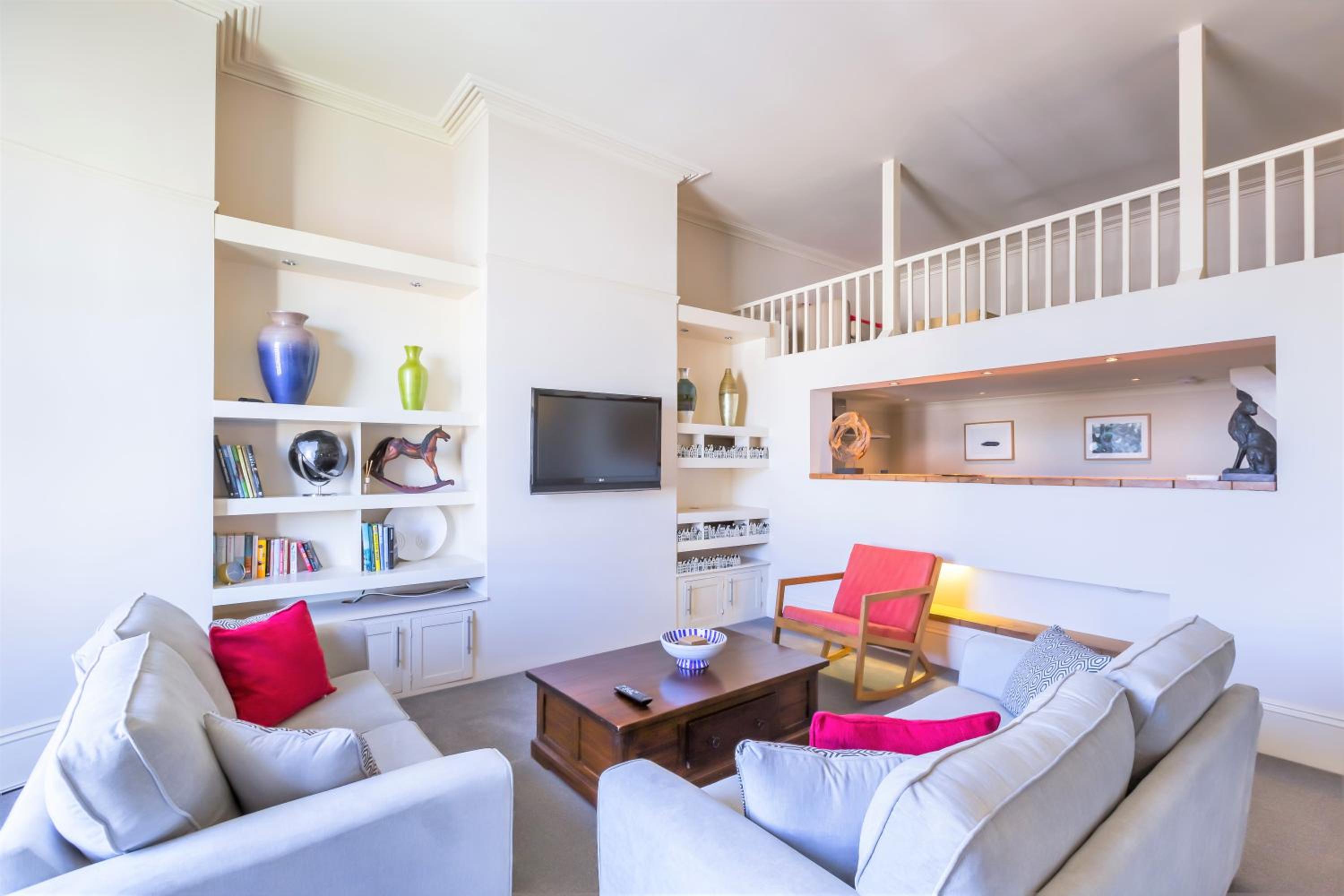 Luxury Apartments - Churchside view 3