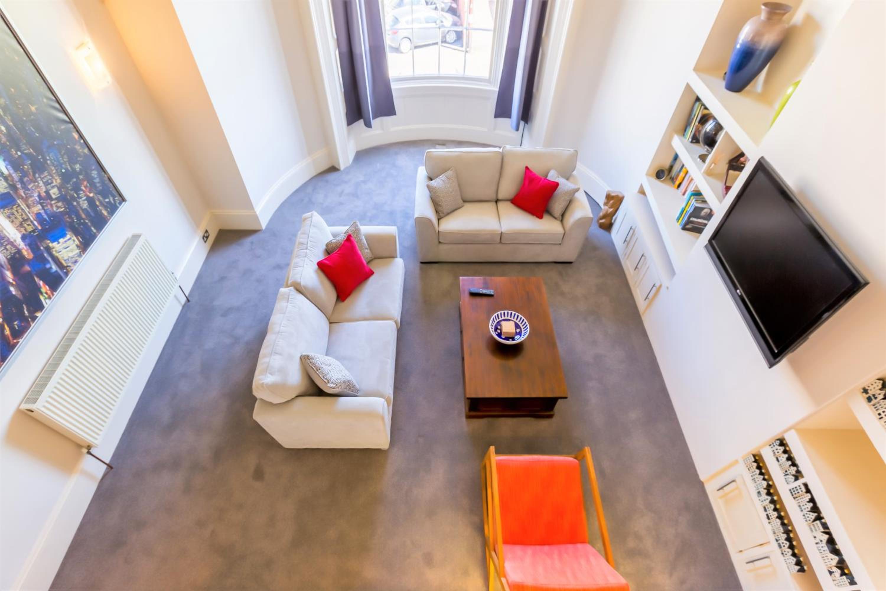 Luxury Apartments - Churchside view 2