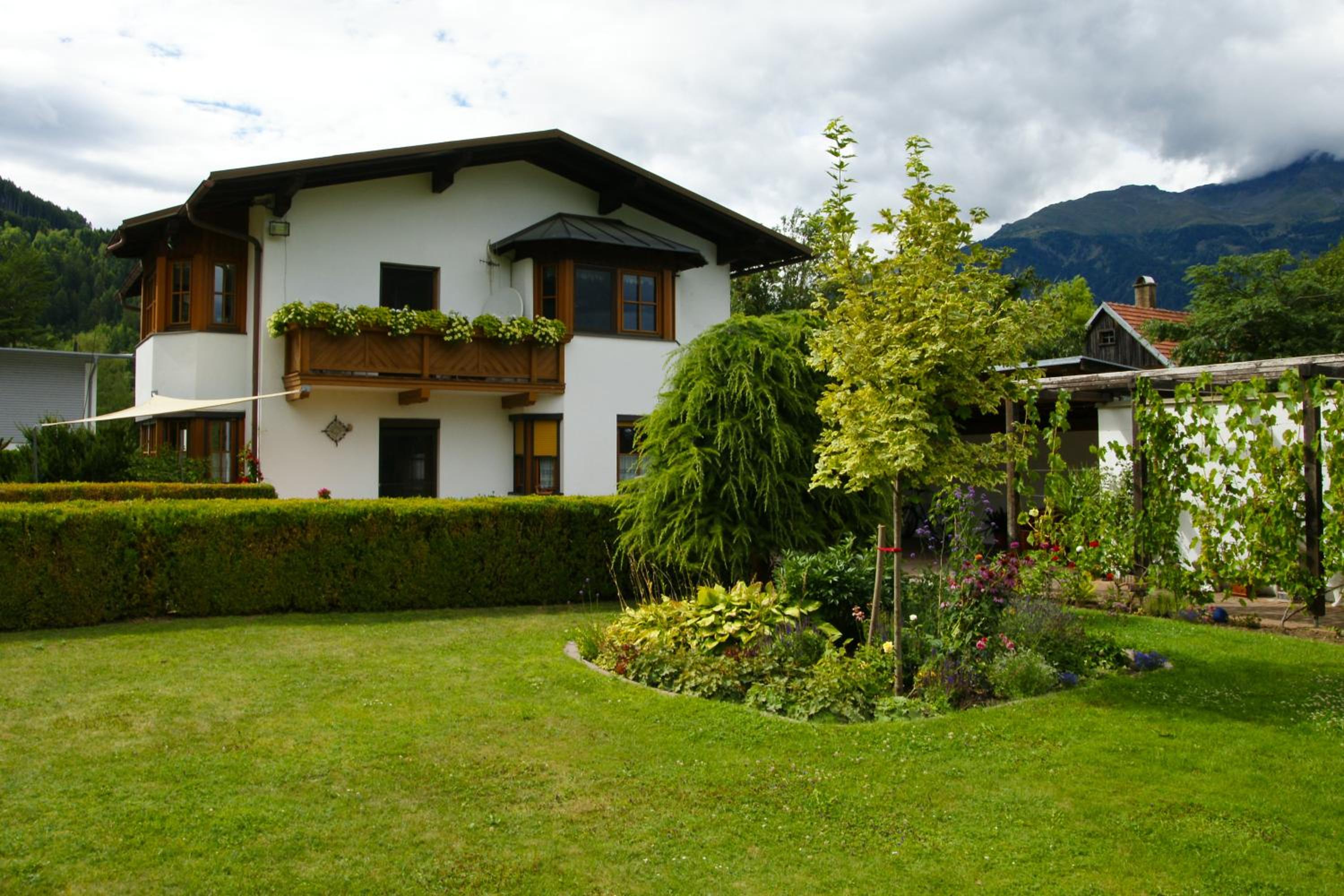 Photo 44