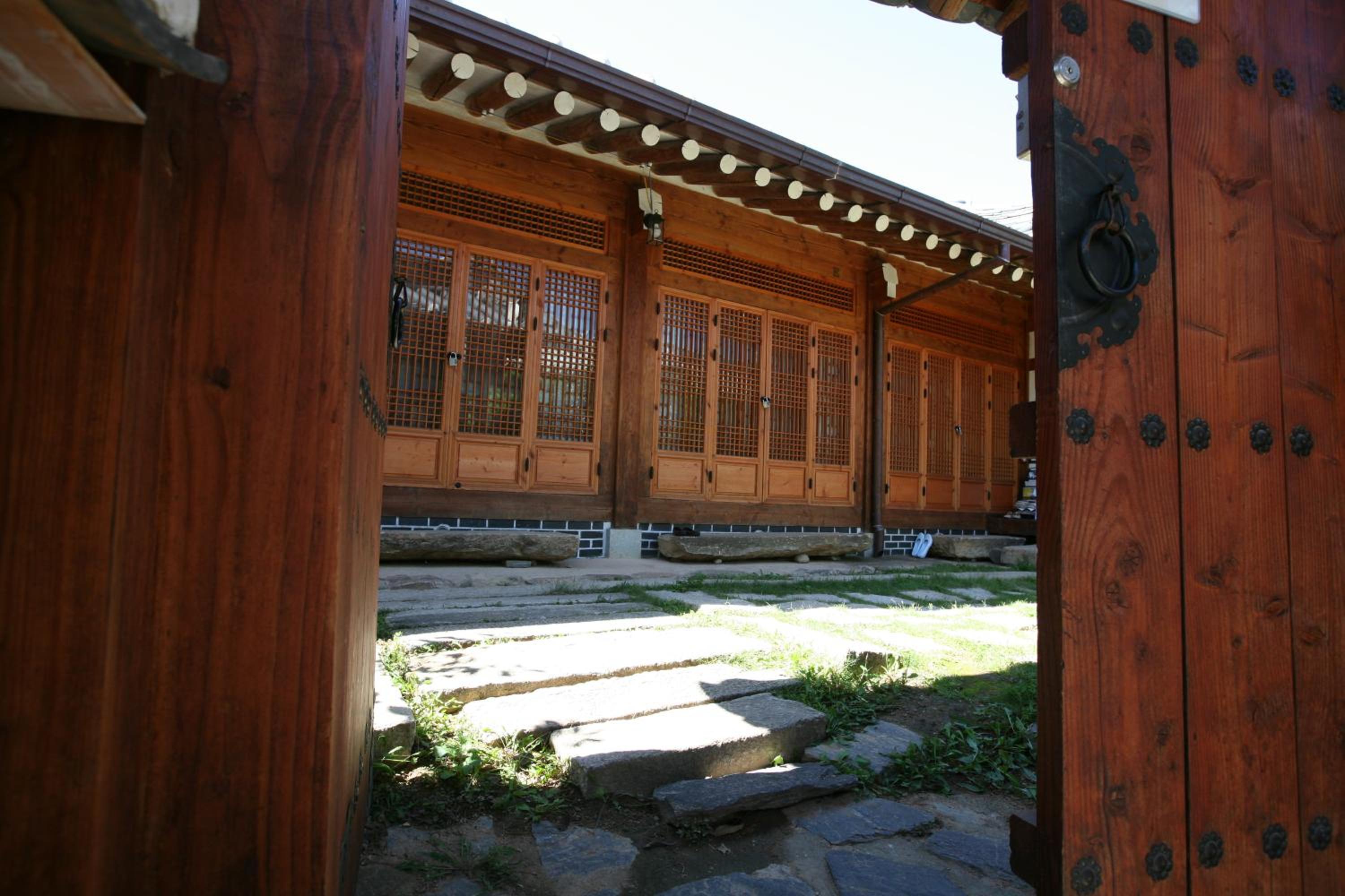Photo 28