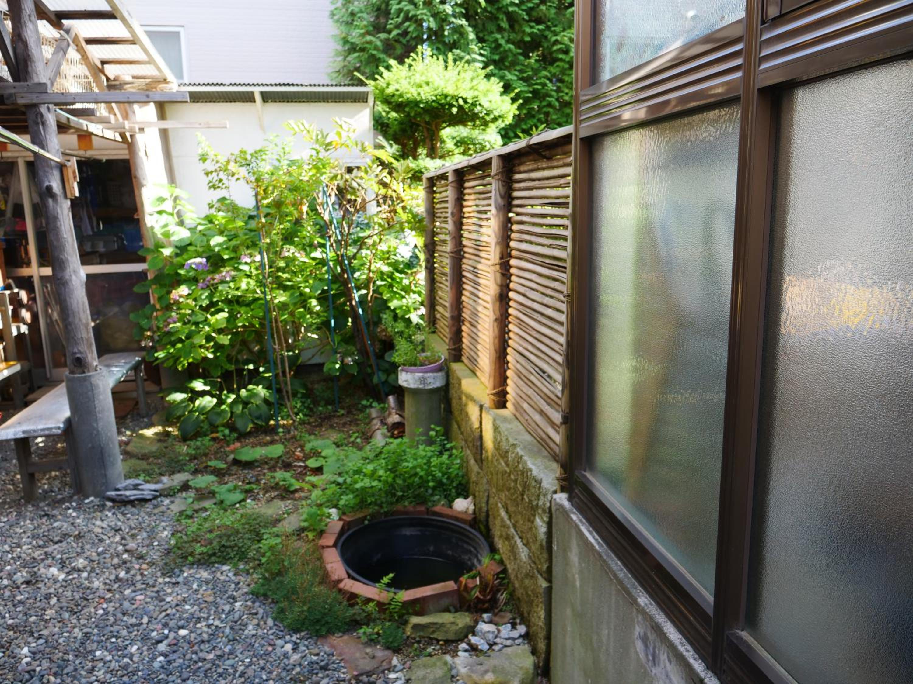 Minpaku Mon view 3