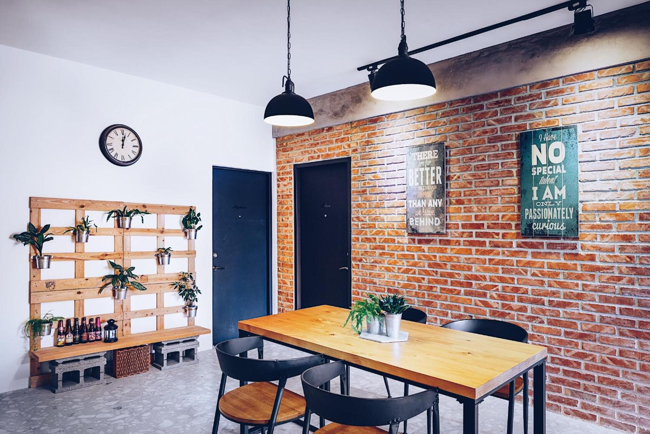Mutter Apartment