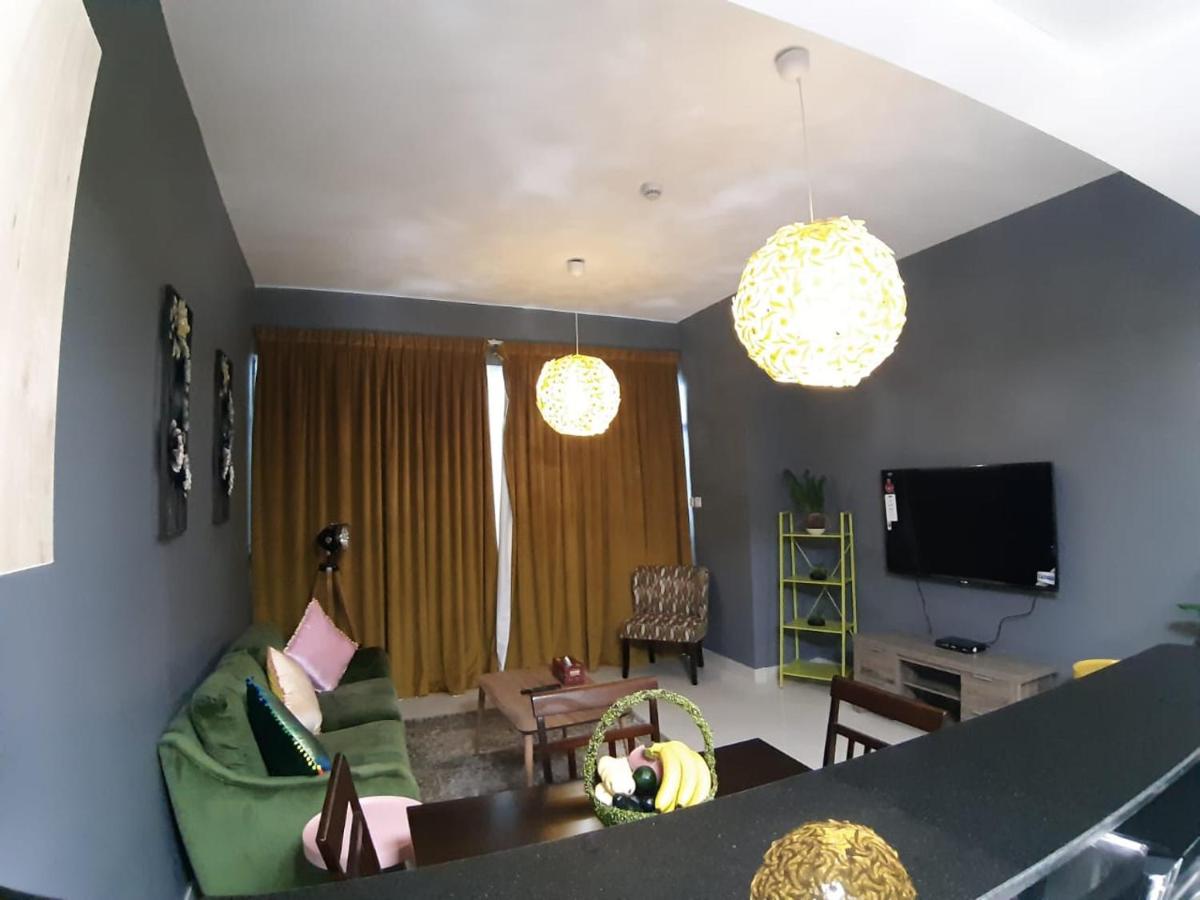 Golden Stay Vacation Homes continental tower marina