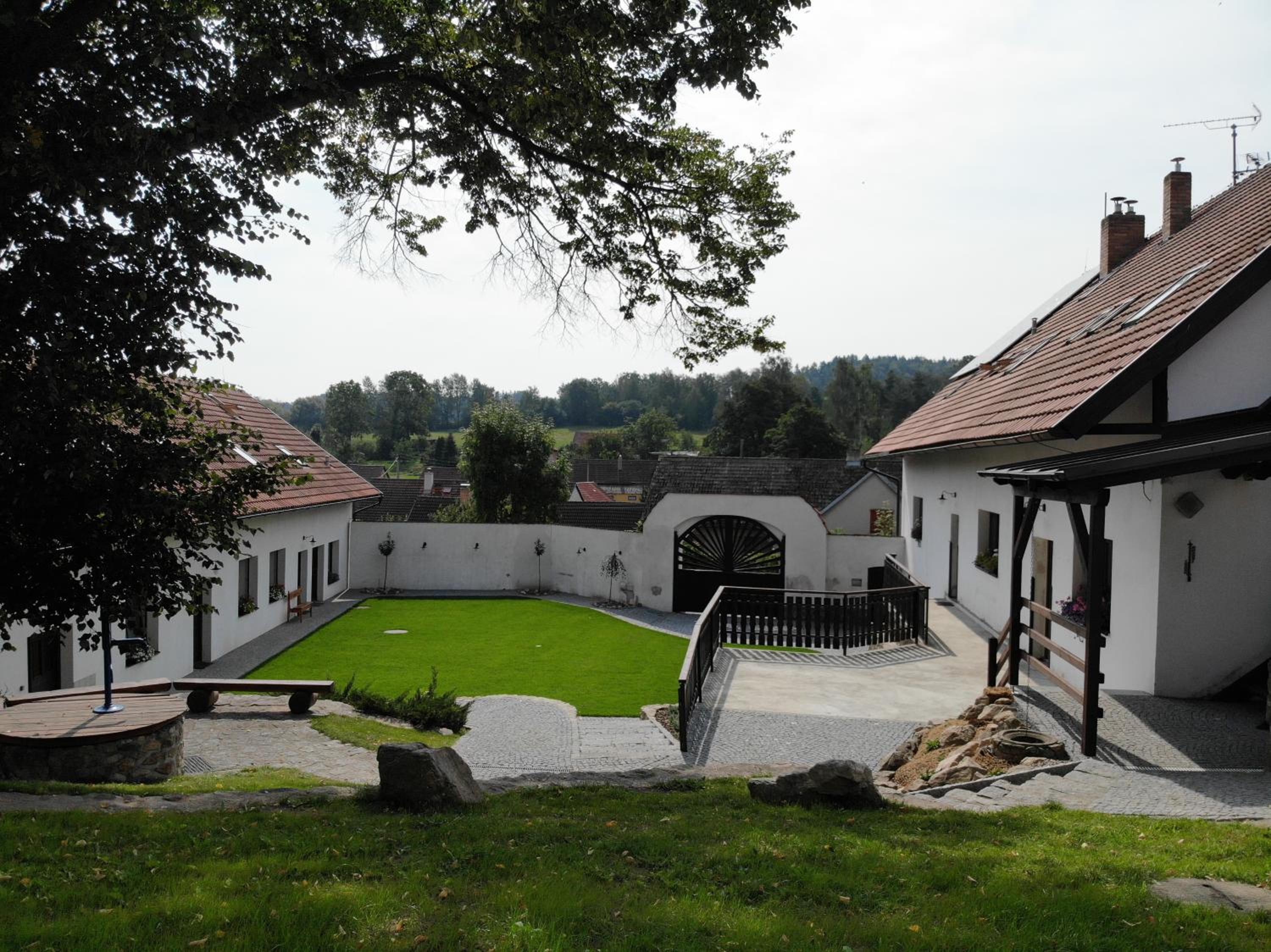 Hotel Statek Český Dvůr