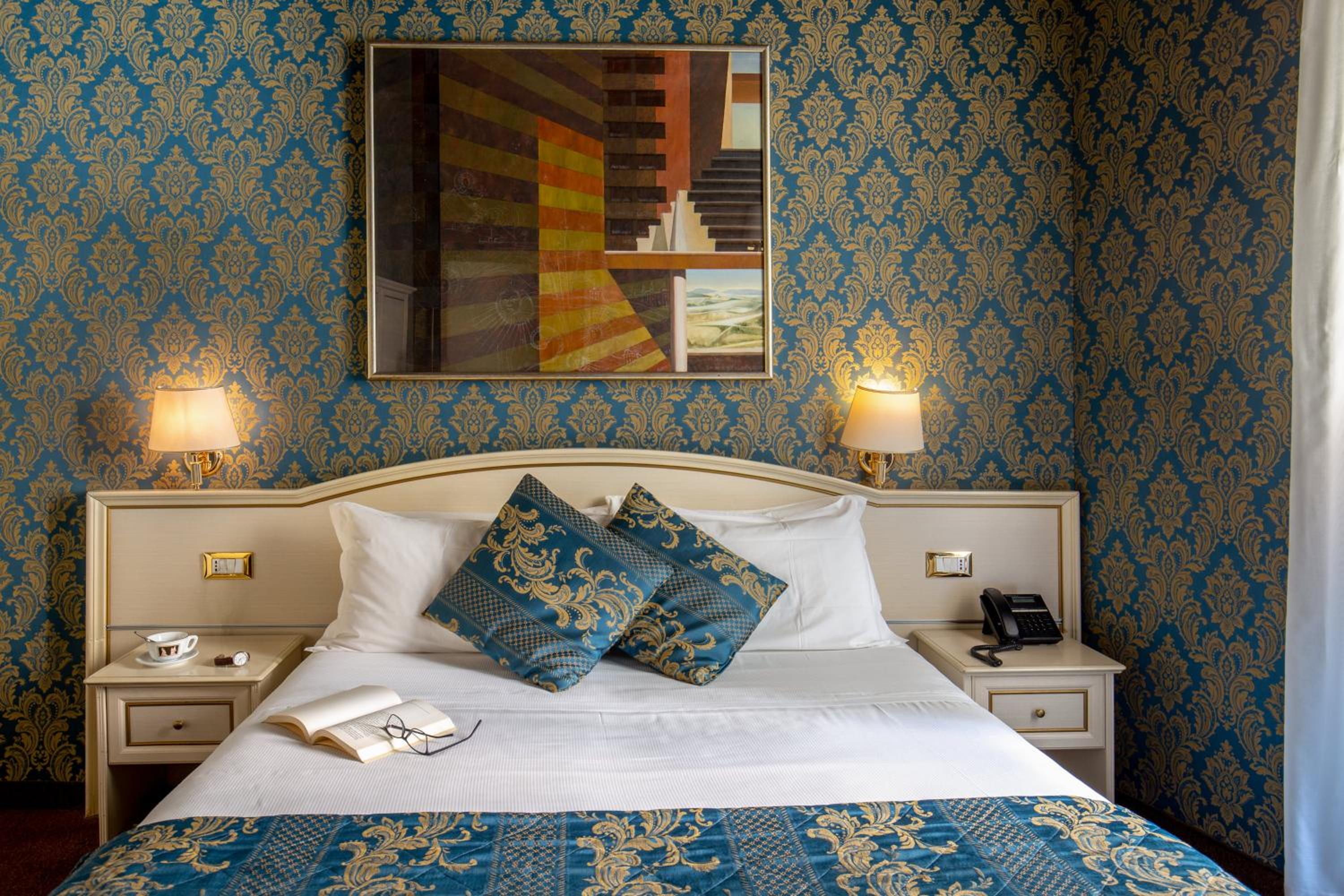 Residenza Canova Tadolini - Guesthouse