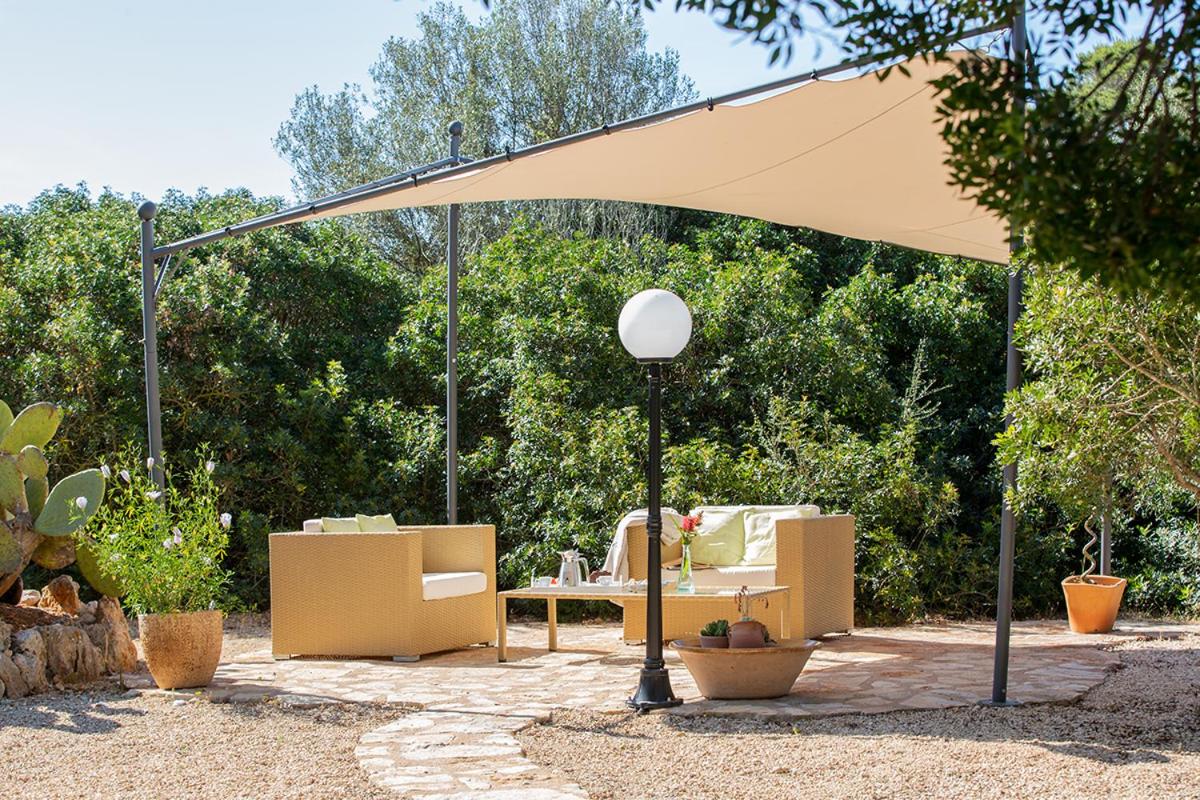 outdoor BBQ area
