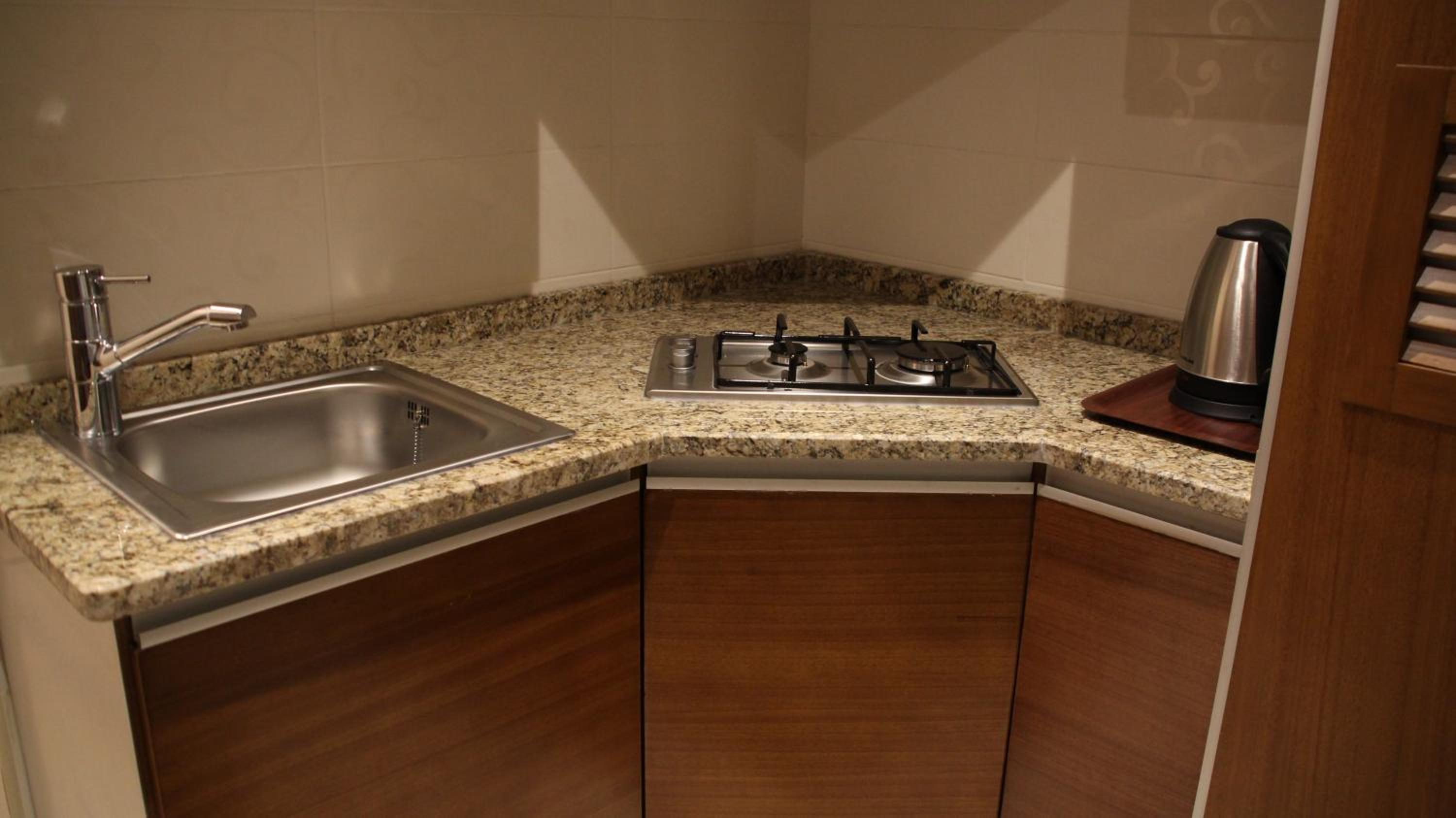 Big Ben Hotel Suites